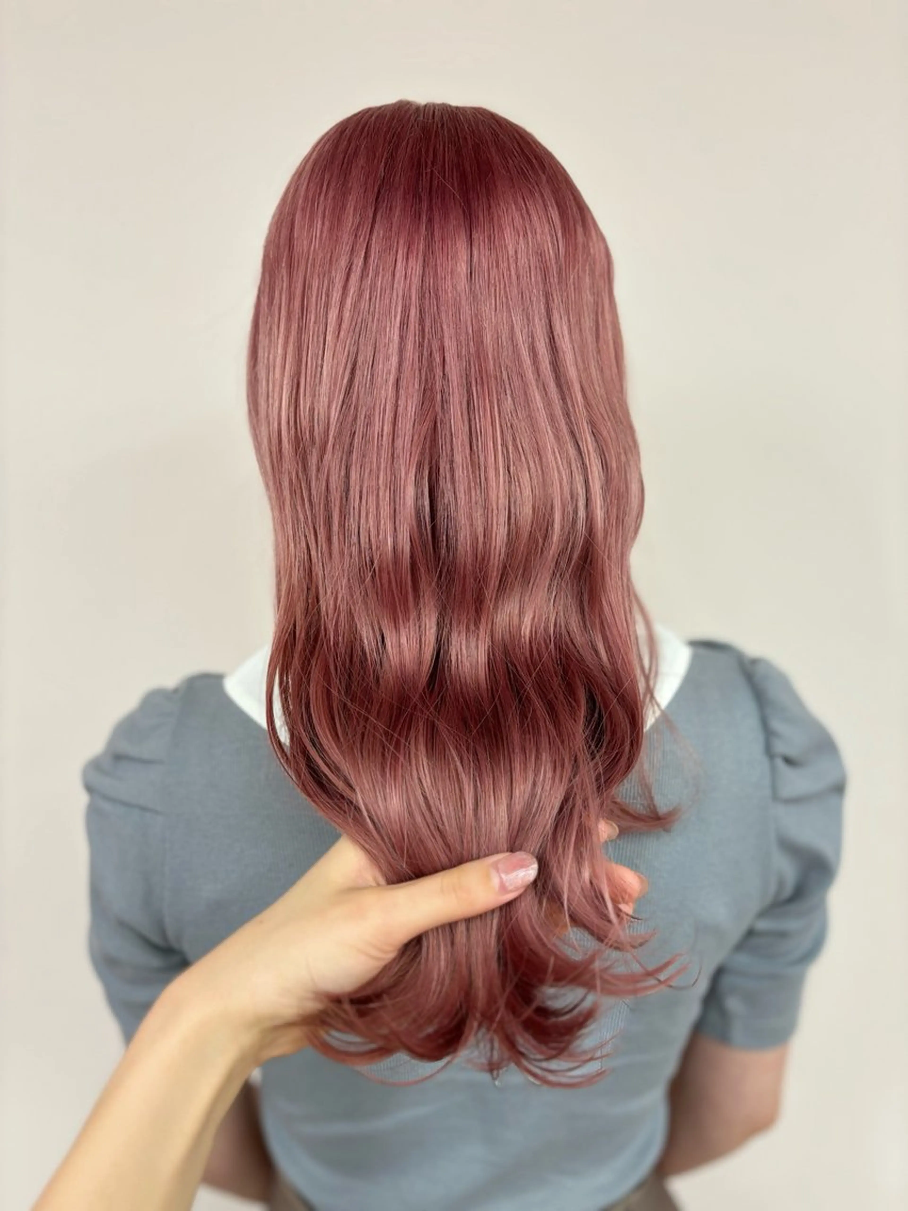 セミロング 田中麻鈴/ハイトーン /ミルクティーのヘアスタイル