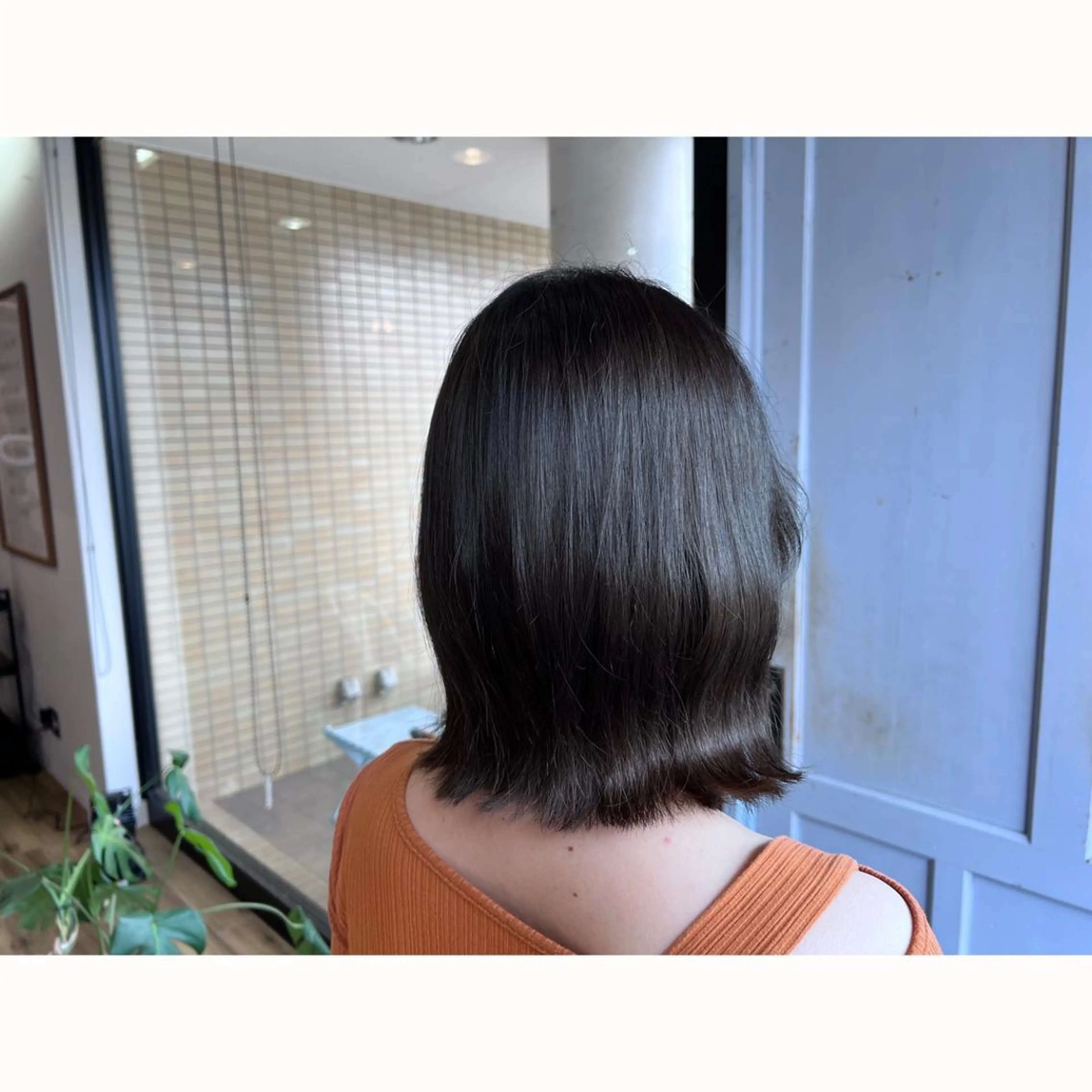 ミディアム カラー ブリーチ ヘアカラー トリートメント ツキダテ ユイのヘアスタイル