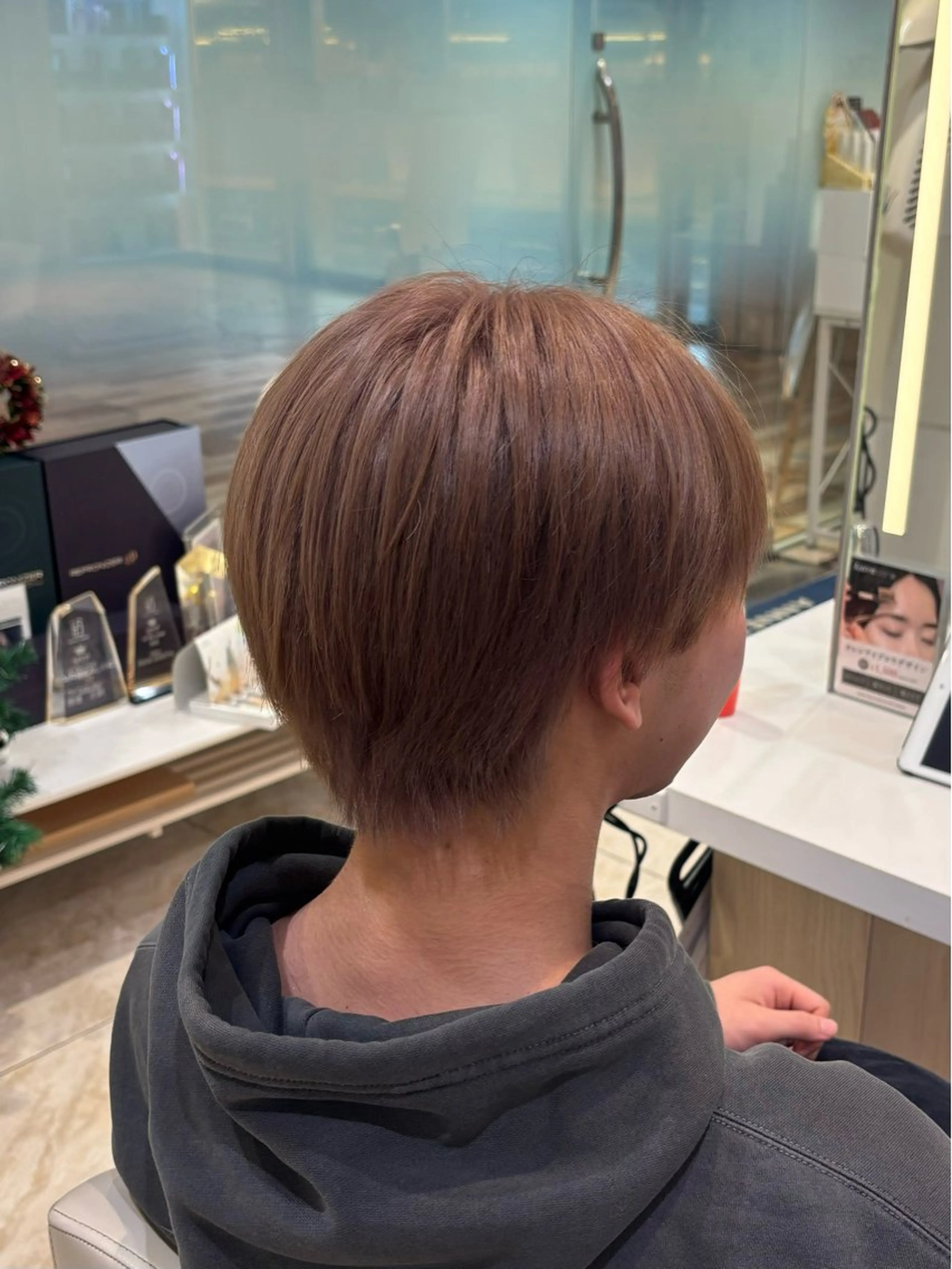 ショート カラー メンズ マッシュ 刈り上げ ベージュカラー ダブルカラー ミルクティーベージュ カット ヘアカラー miho‪𓂃 ANNETTAのヘアスタイル