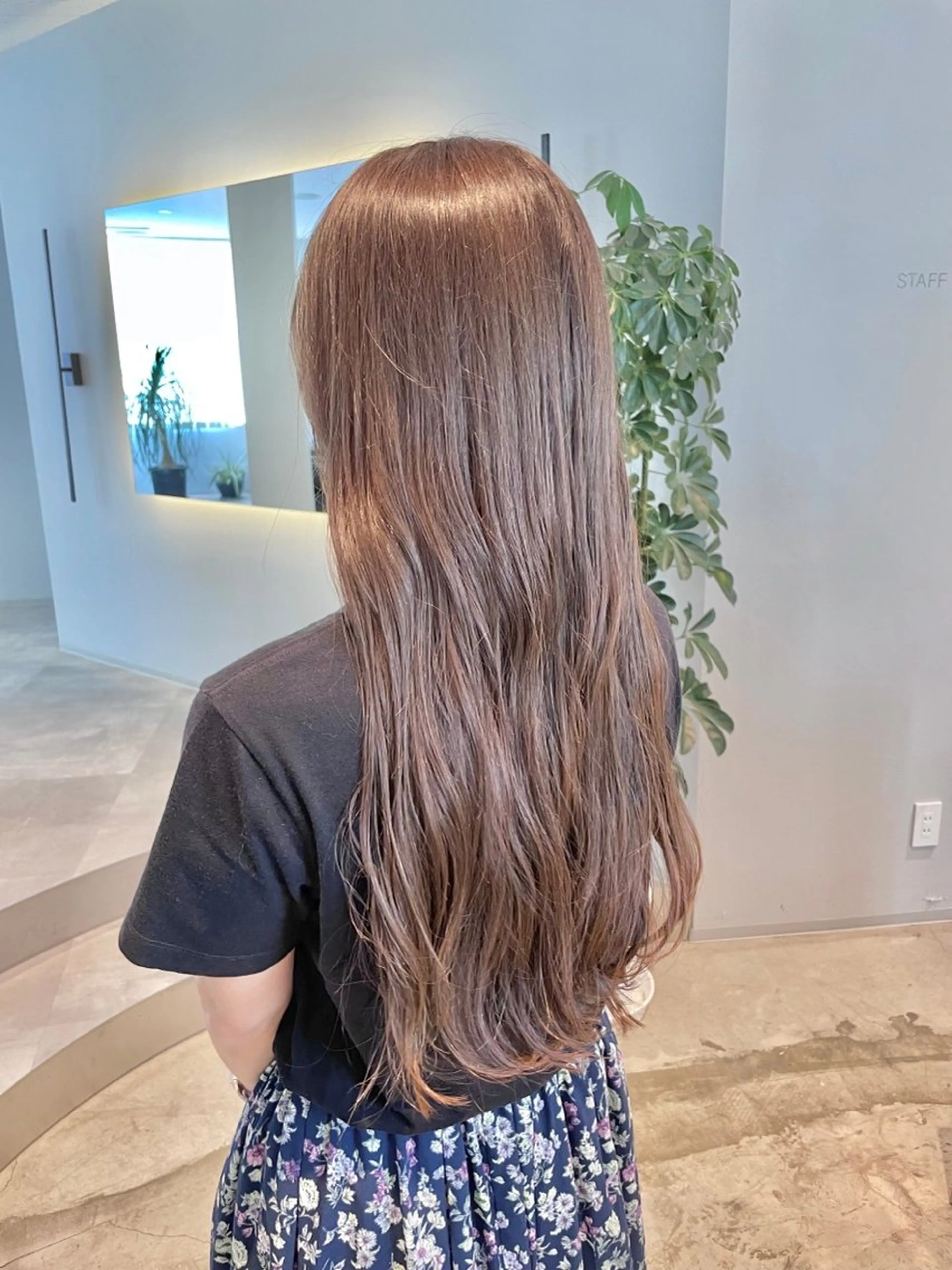 ロング カラー ヘアカラー OCHIAI KEISUKEのヘアスタイル