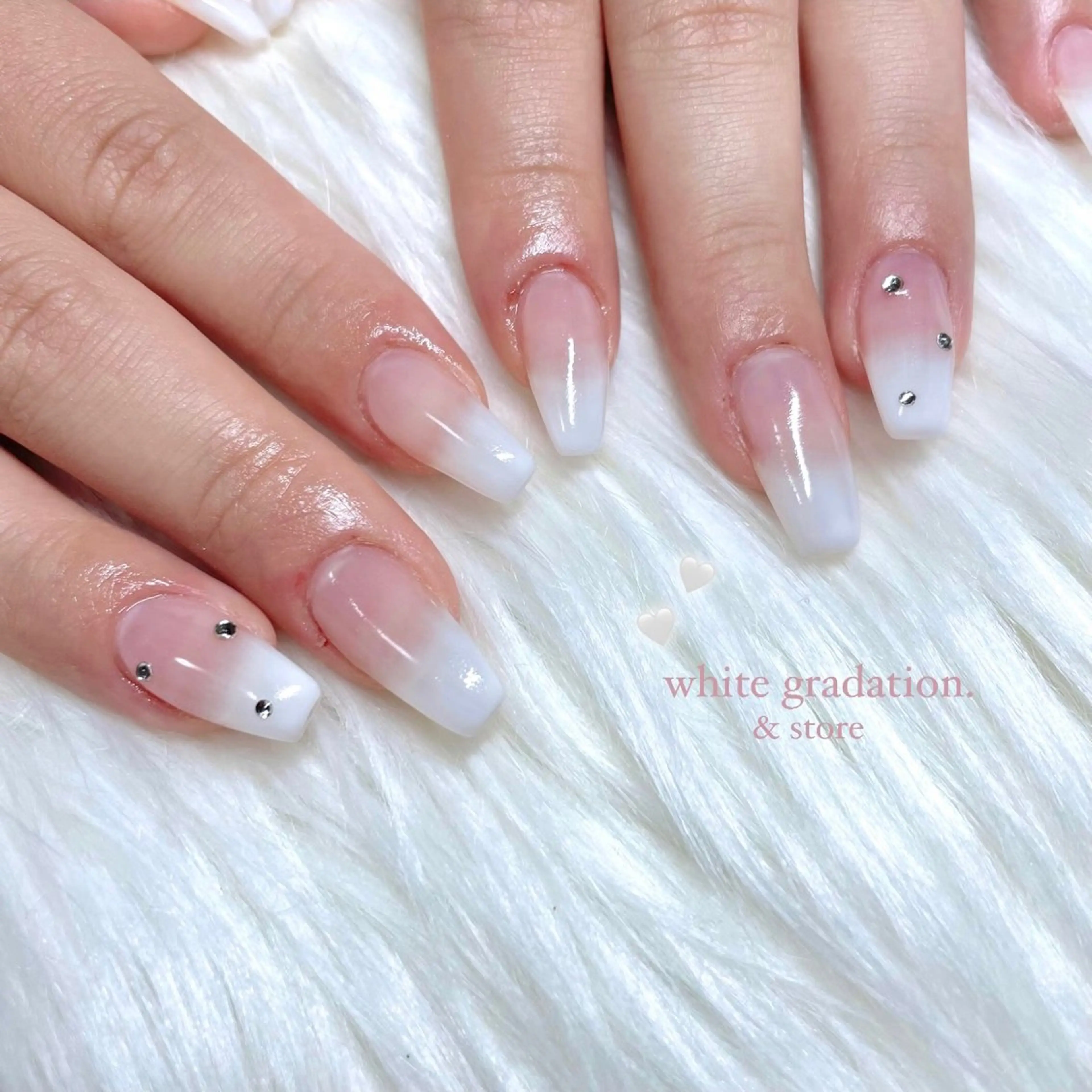 ネイル ハンドネイル Sii nail 🤍SAKIのネイルデザイン