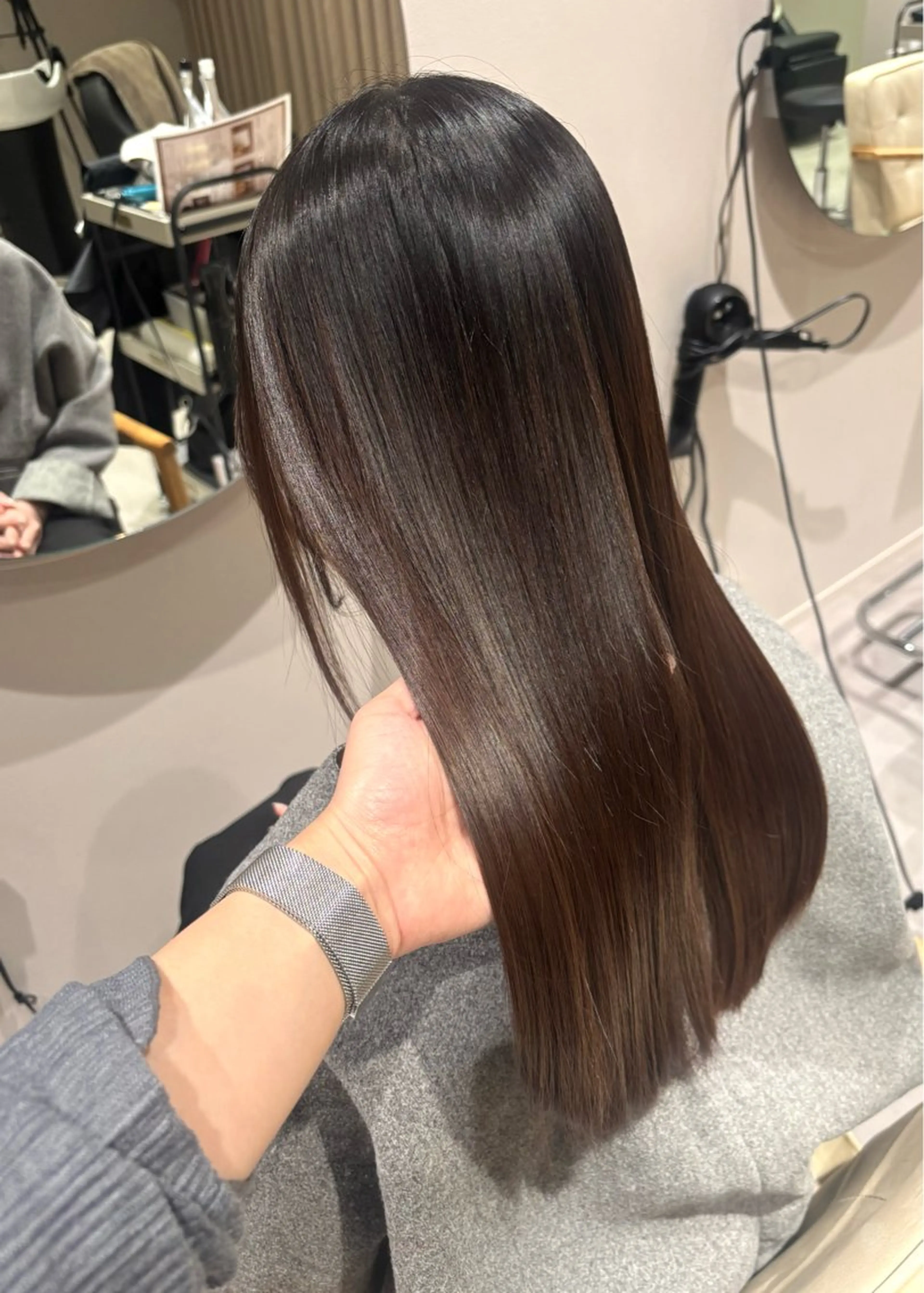 ロング 縮毛矯正 arakawa yuaのヘアスタイル