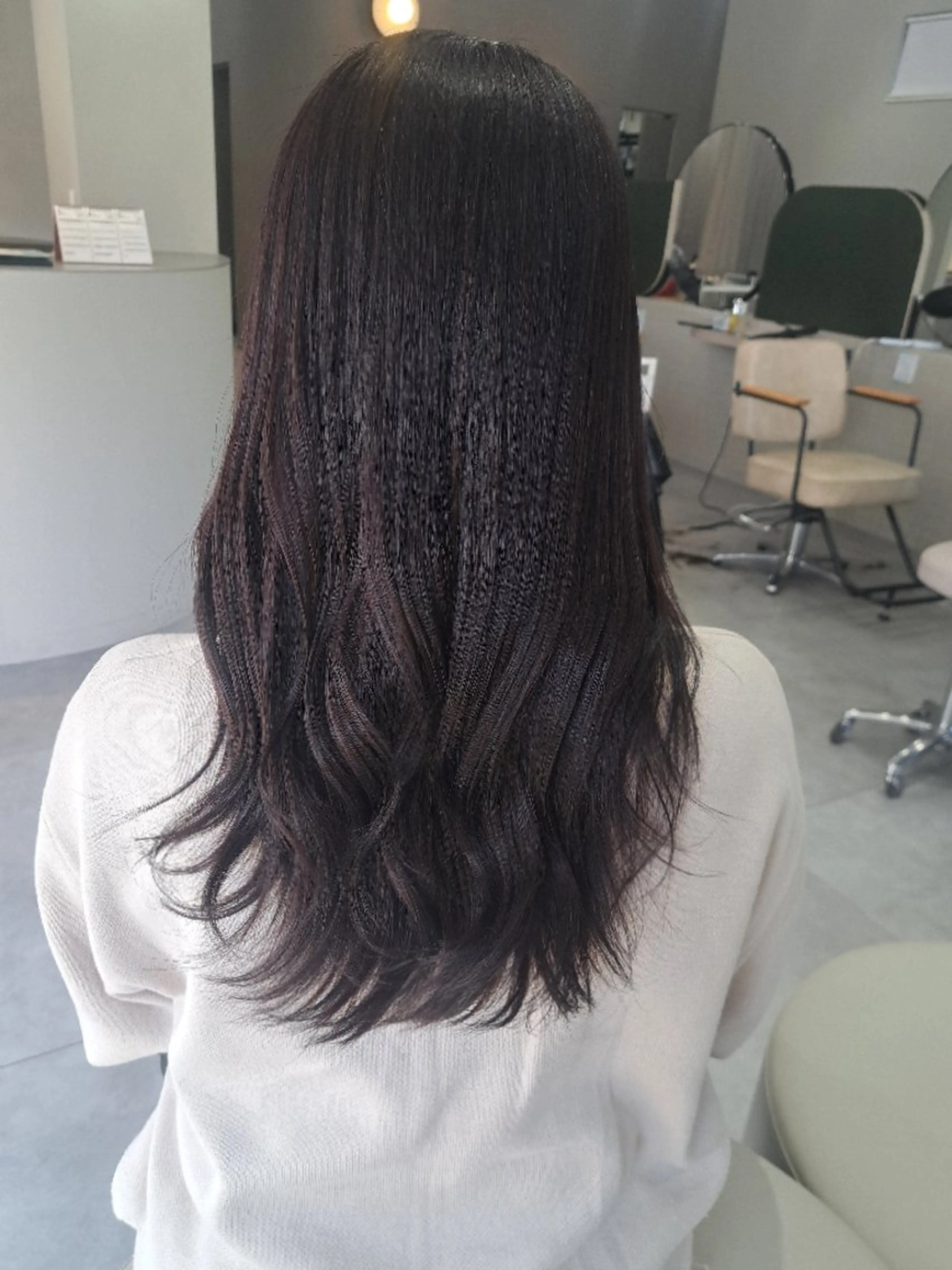 セミロング カラー ヘアカラー 徳永 小想のヘアスタイル
