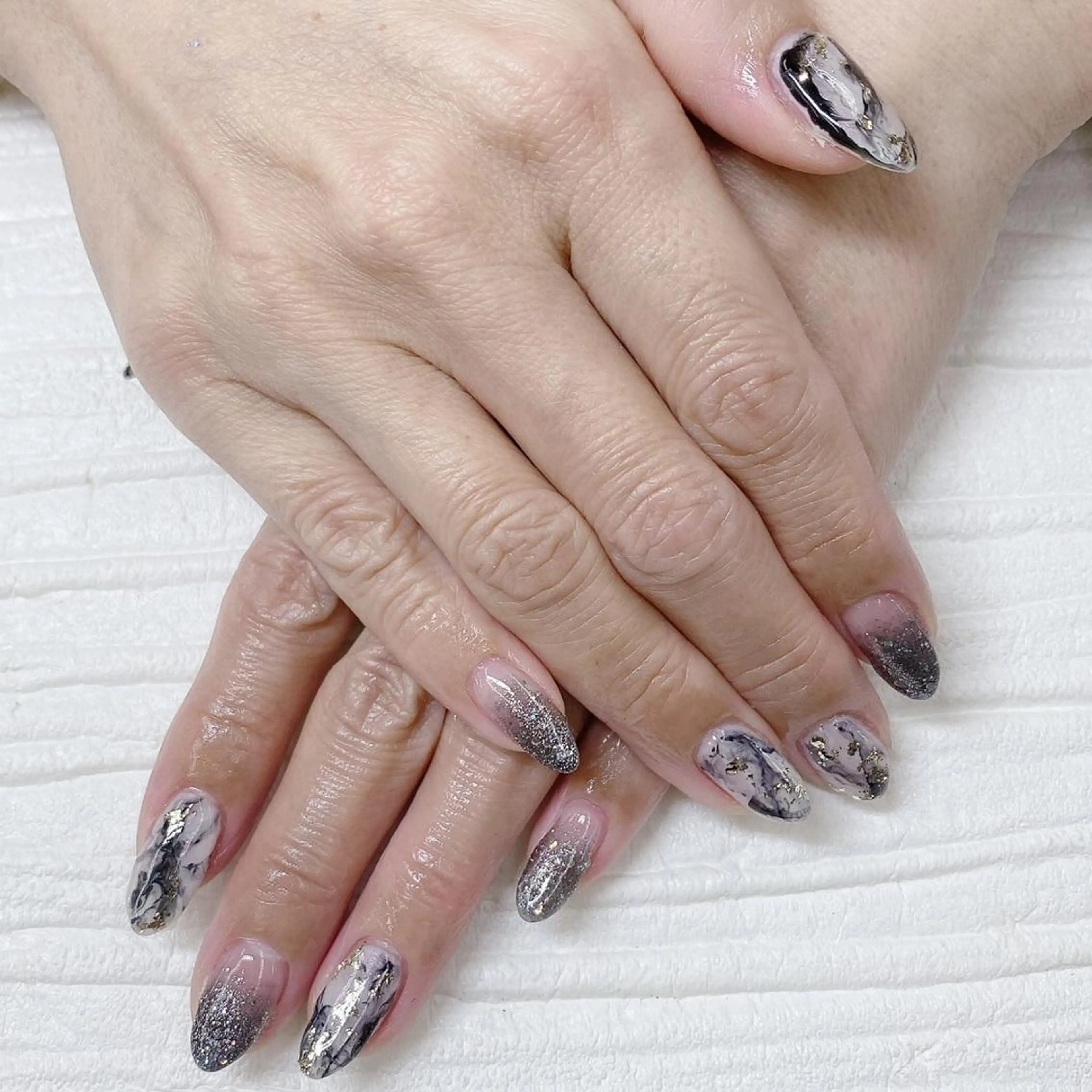 ネイル Nail salon Honey Beeのネイルデザイン