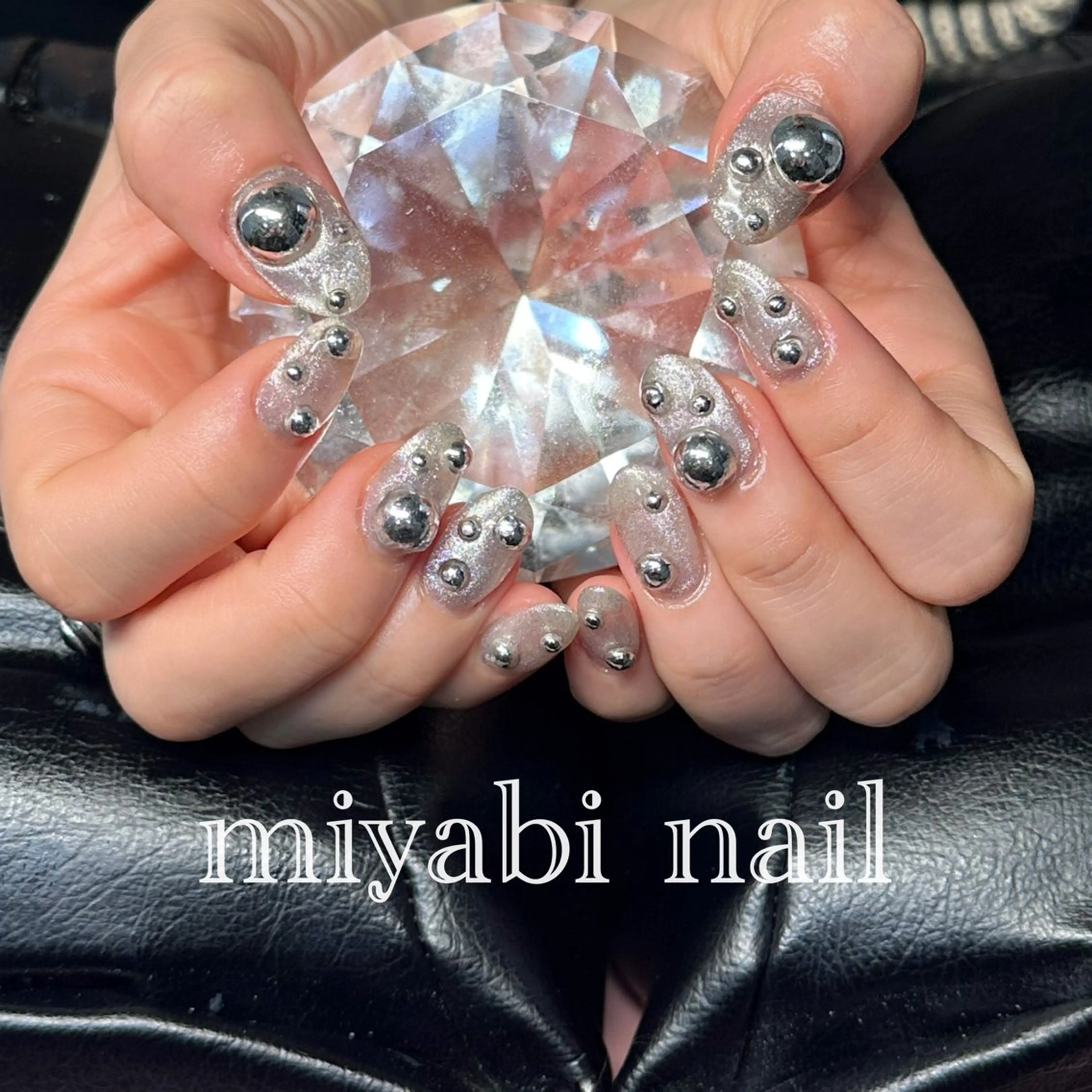 ネイル アートネイル ジェルネイル マグネットネイル 持ち込み シルバー ハンドネイル miyabi nail 桂川駅近くのネイルデザイン