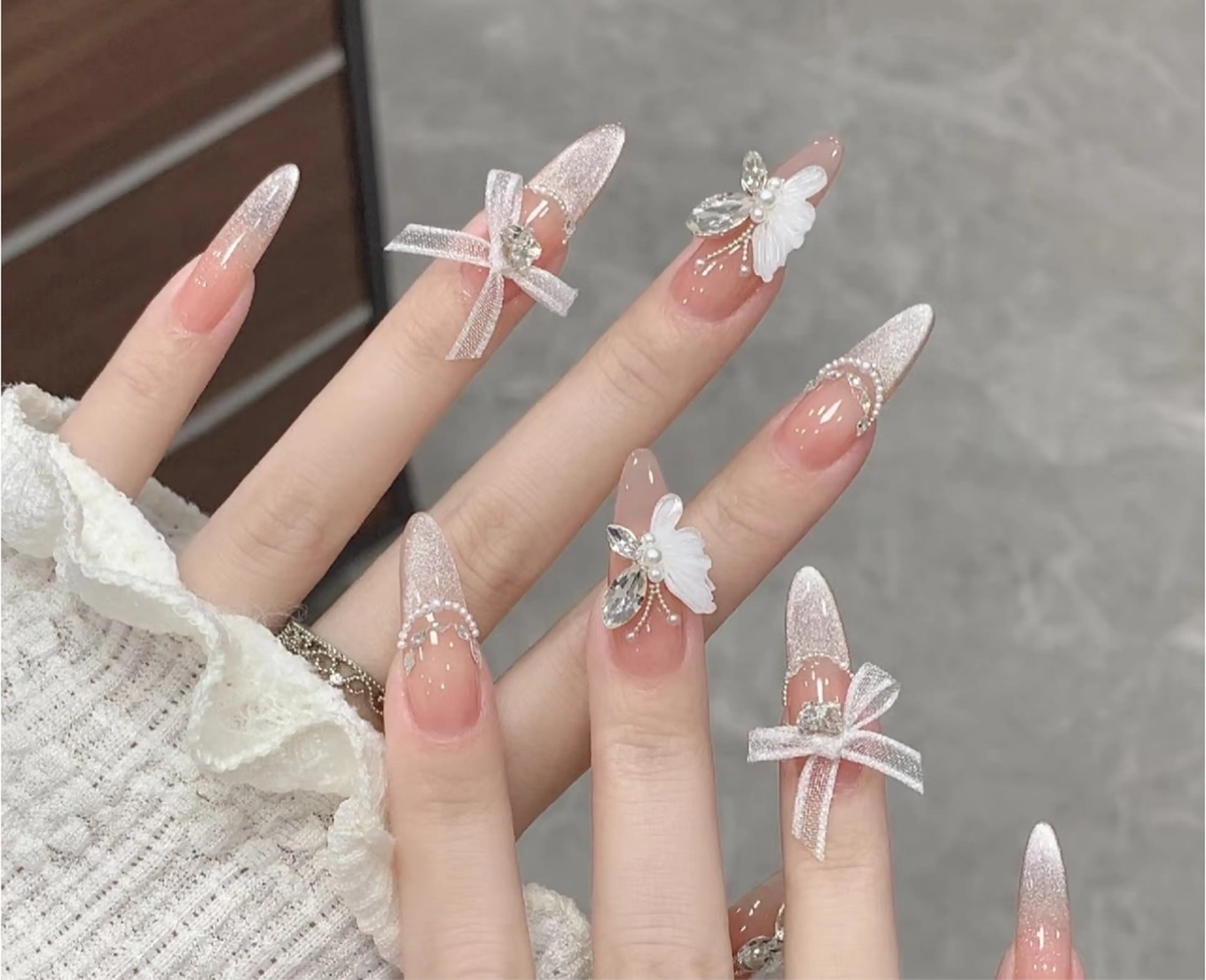 ネイル ハンドネイル Luvia Ginza所属・Luvia Ginzaのネイルデザイン