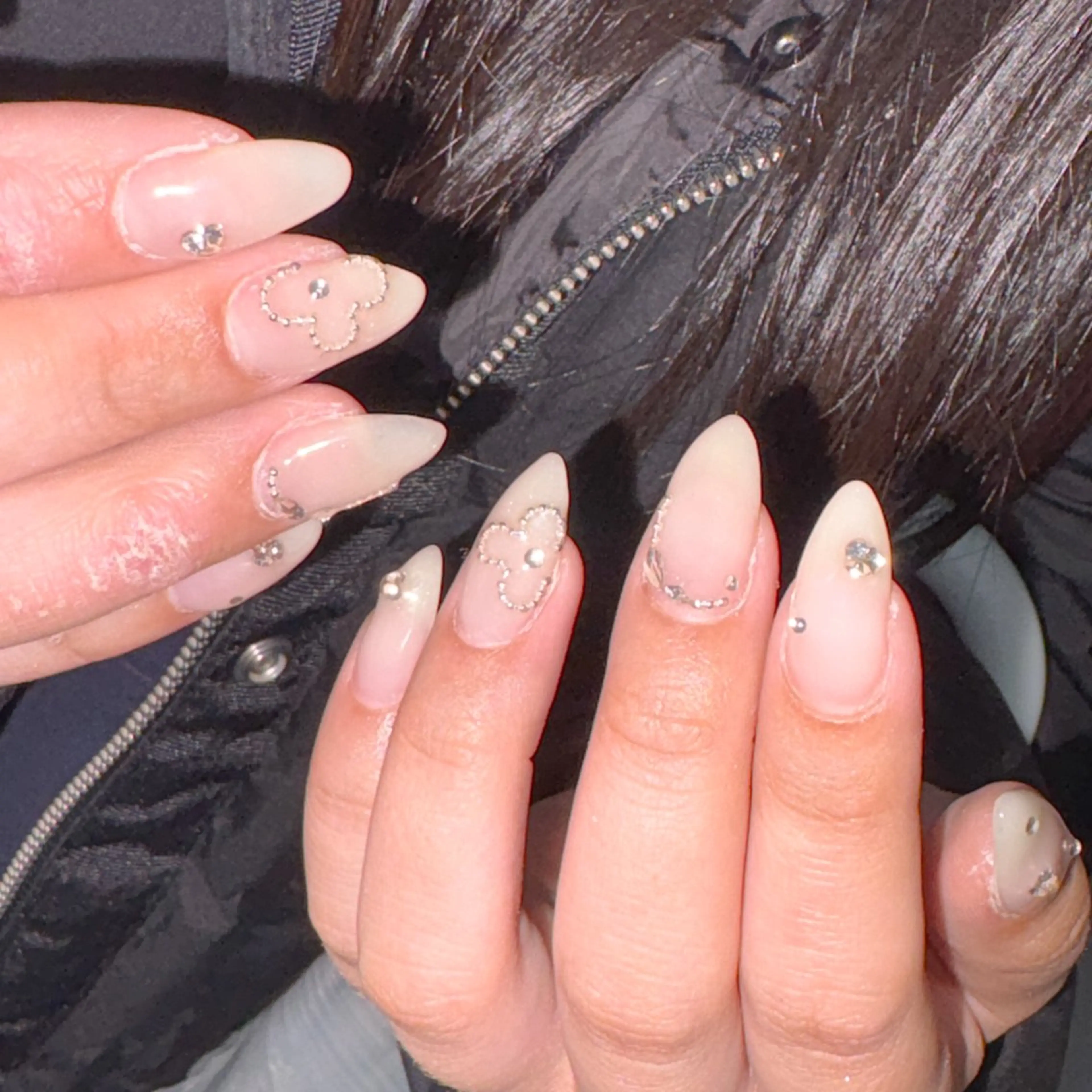 ネイル ハンドネイル LAVISH manaのネイルデザイン