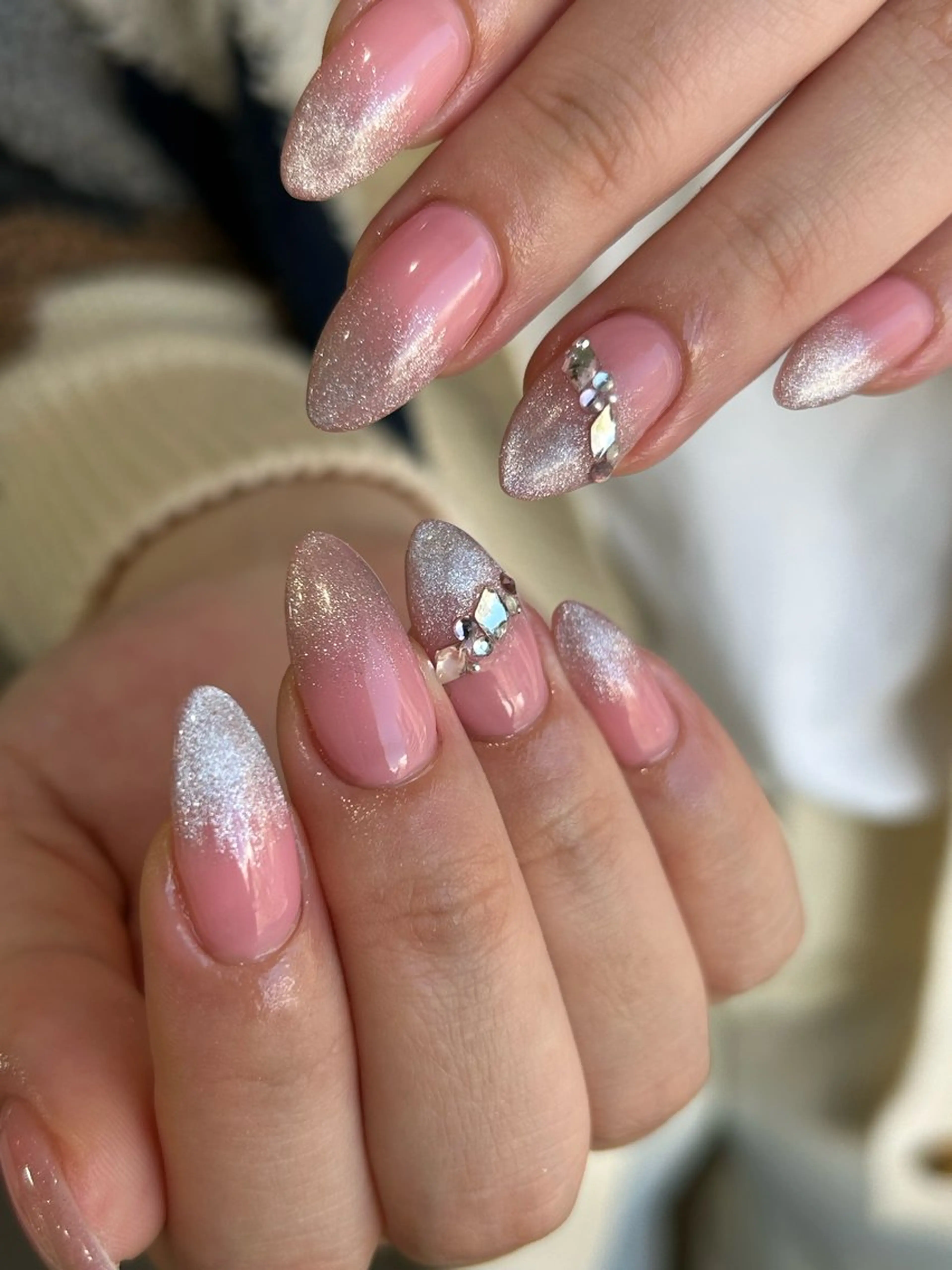ネイル poli nailsのネイルデザイン