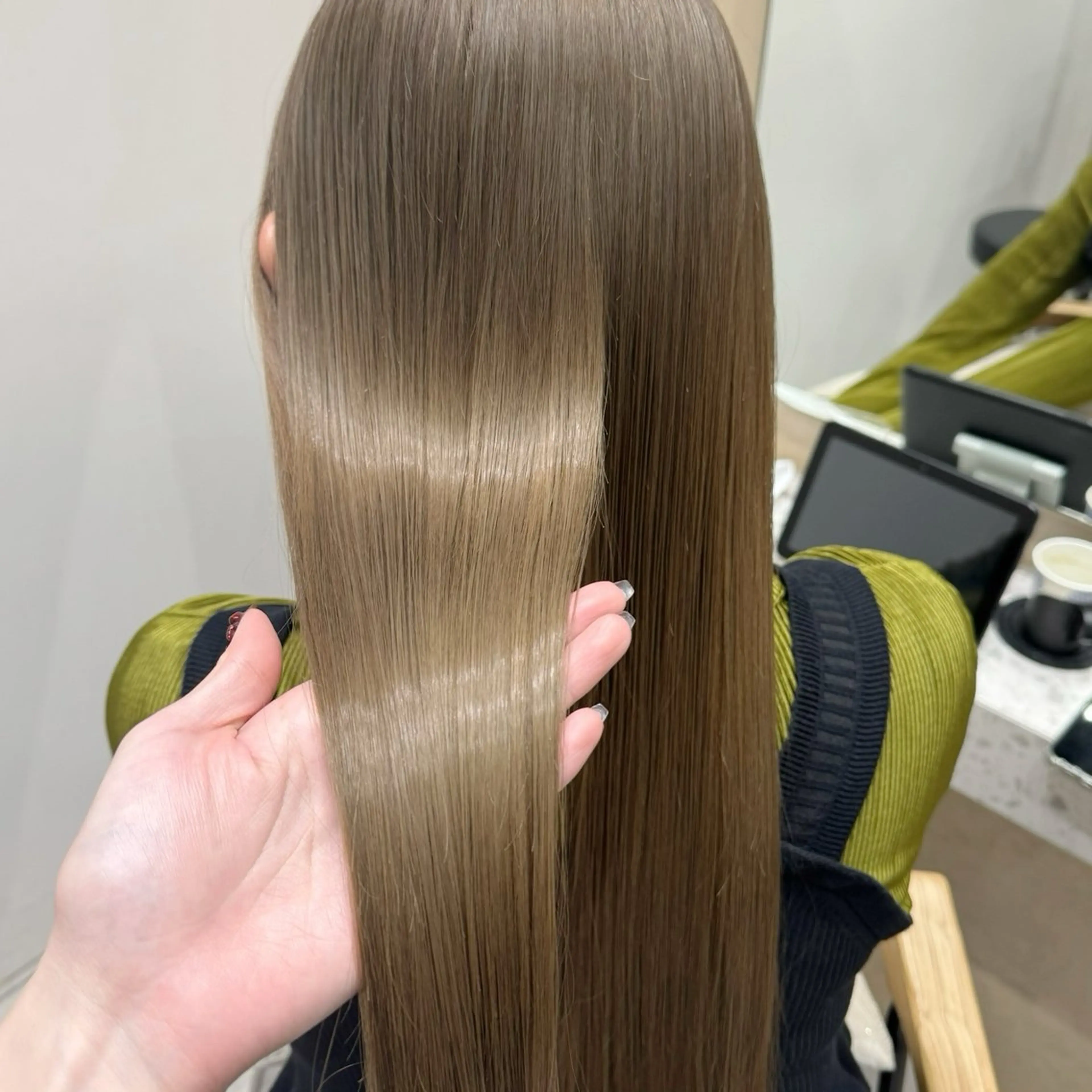 💎艶髪度No.1💎  Premium髪質改善ﾄﾘｰﾄﾒﾝﾄ+ｵｰｶﾞﾆｯｸ艶ｶﾗｰの写真