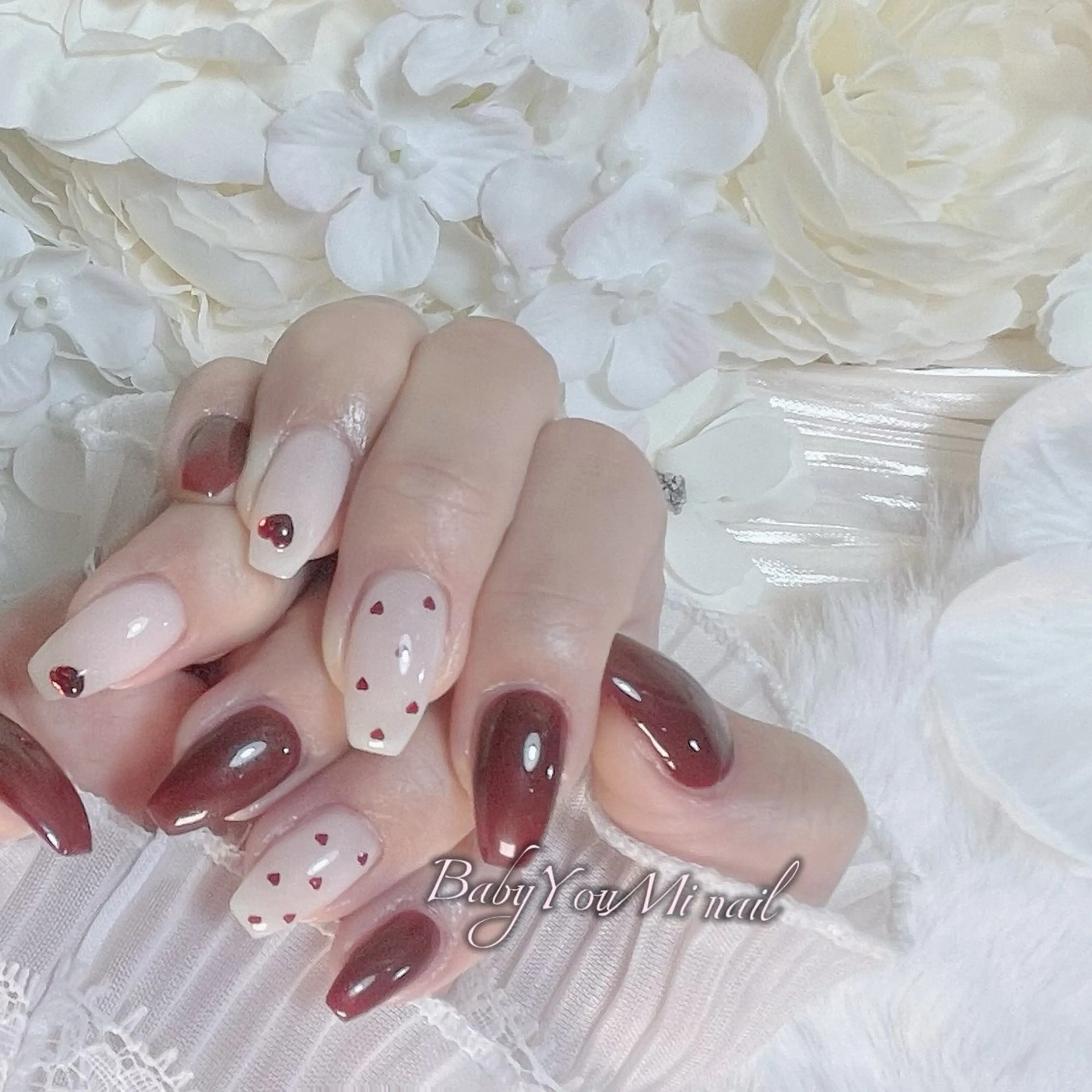 ネイル オーロラネイル 成人式 フットネイル フレンチネイル ジェルネイル ハンドネイル Oomiya 服部のネイルデザイン