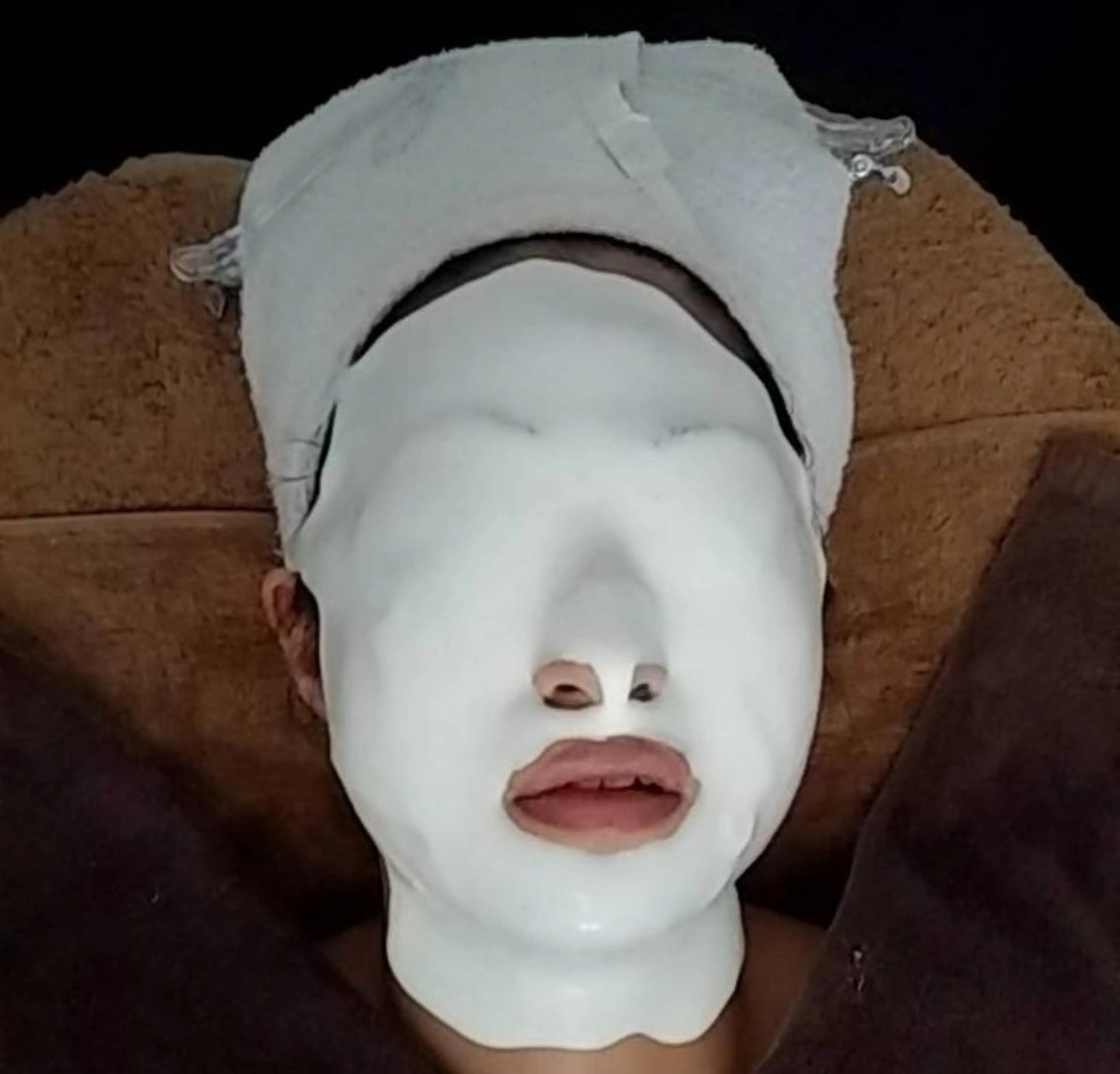 シミ・ソバカス、気になりませんか？美白パック付きアドバンスコース。毛穴もキレイにの写真