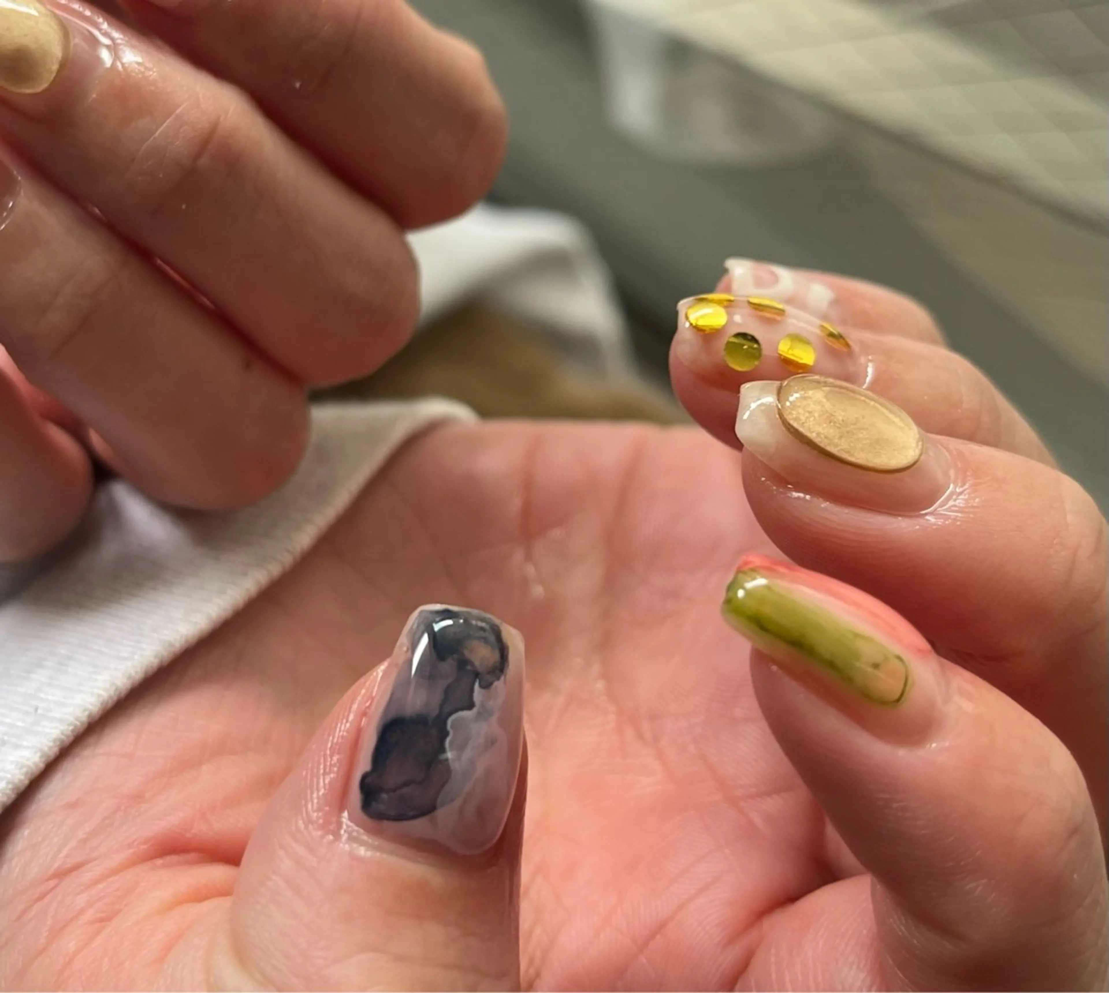 ショート ハンドネイル フットネイル @Unica_ honmachiのネイルデザイン