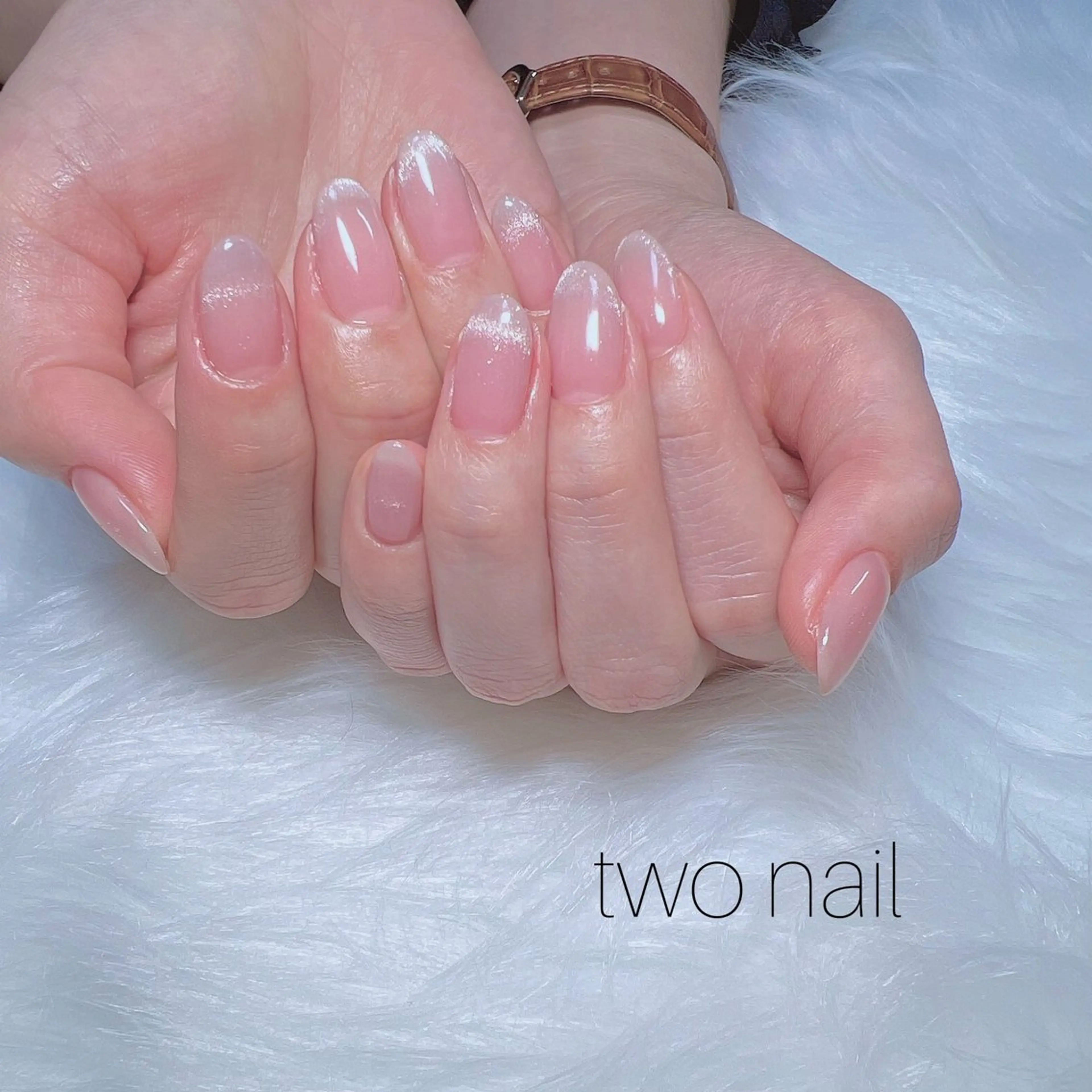 ネイル アートネイル マグネットネイル ネイルチップ ホワイト ハンドネイル two nailのネイルデザイン