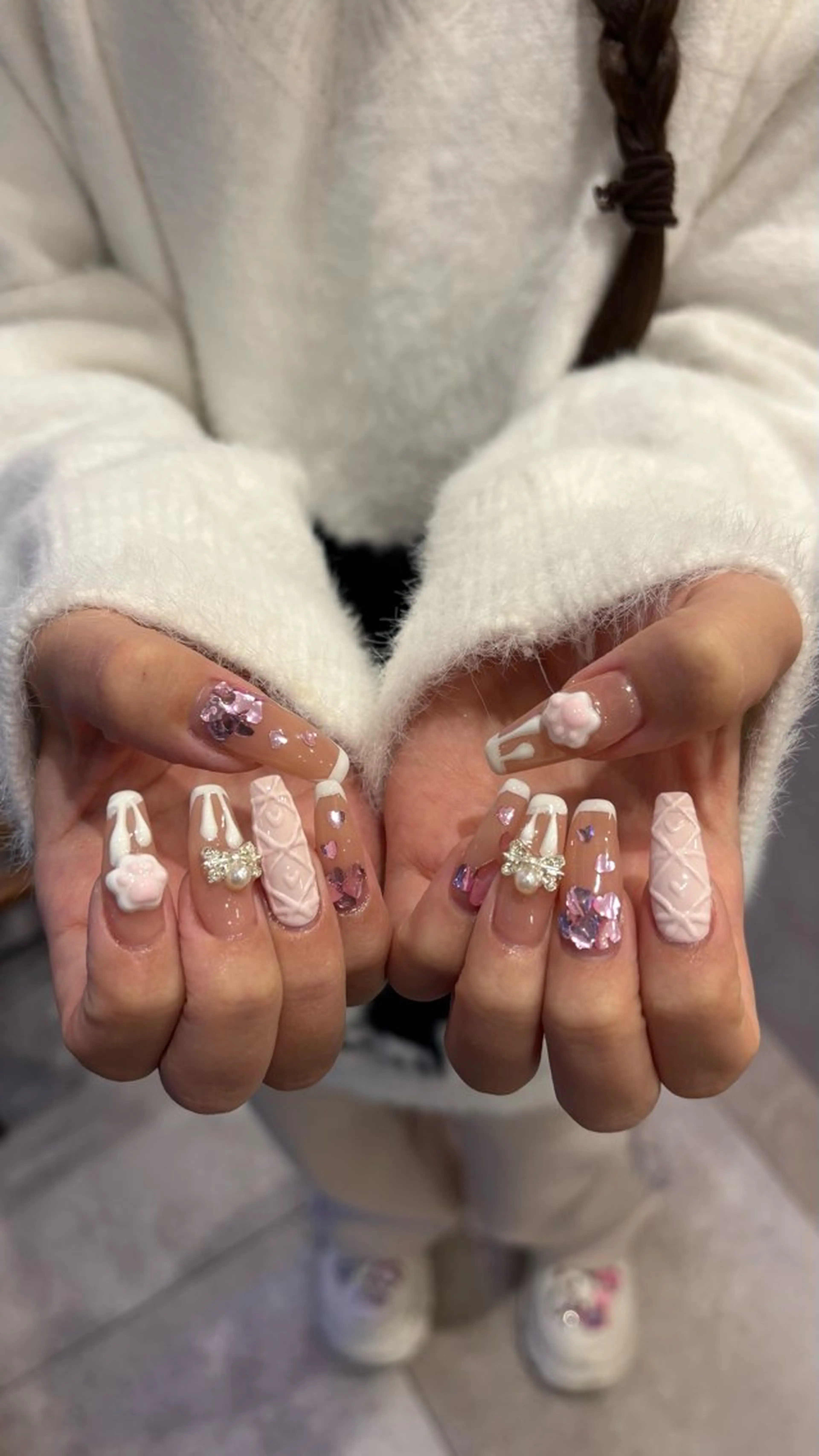 ネイル しおん⭐︎立川 sofaネイリストのネイルデザイン