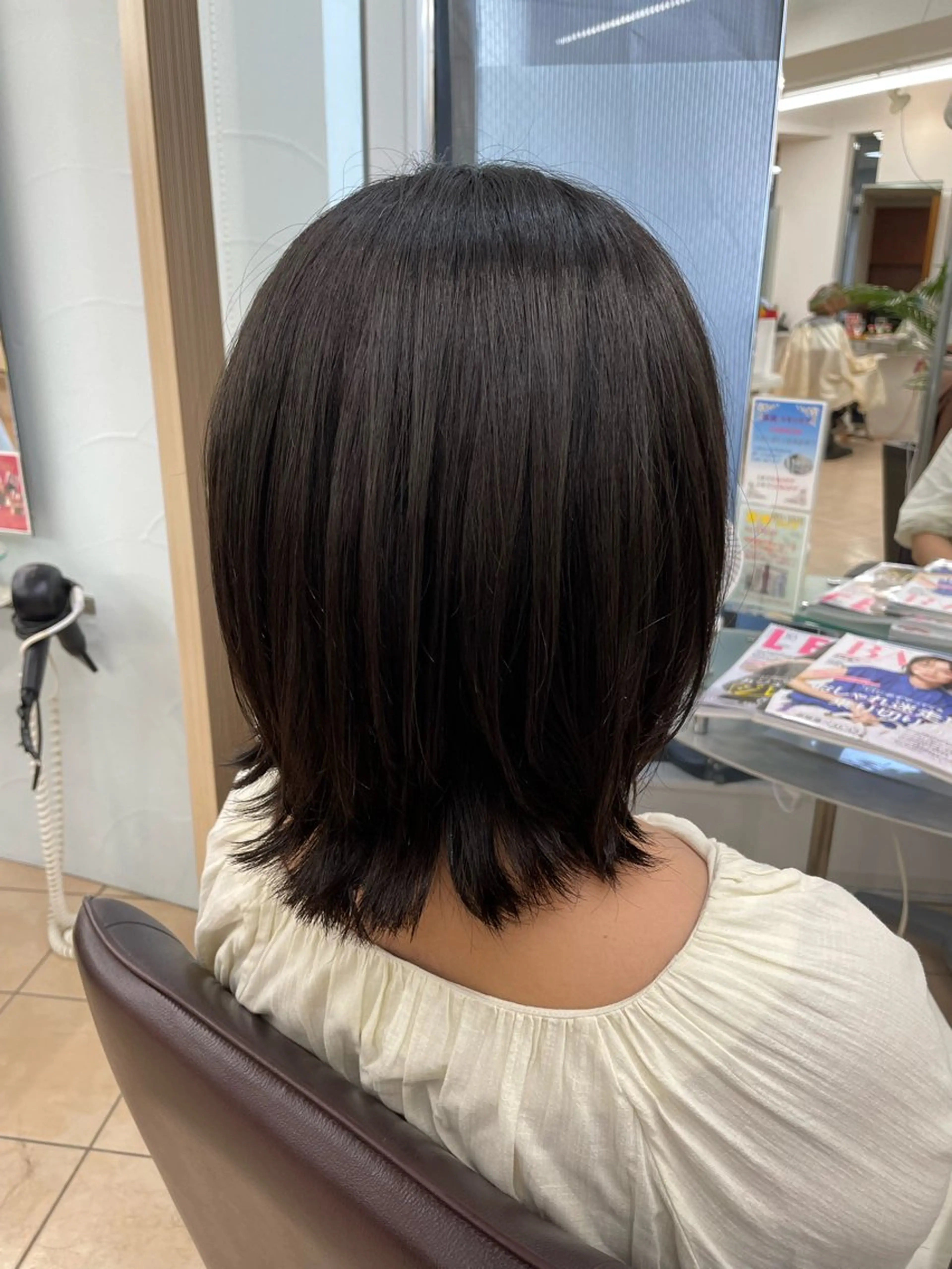 ミディアム ウルフカット カット 宗村  嘉哉のヘアスタイル