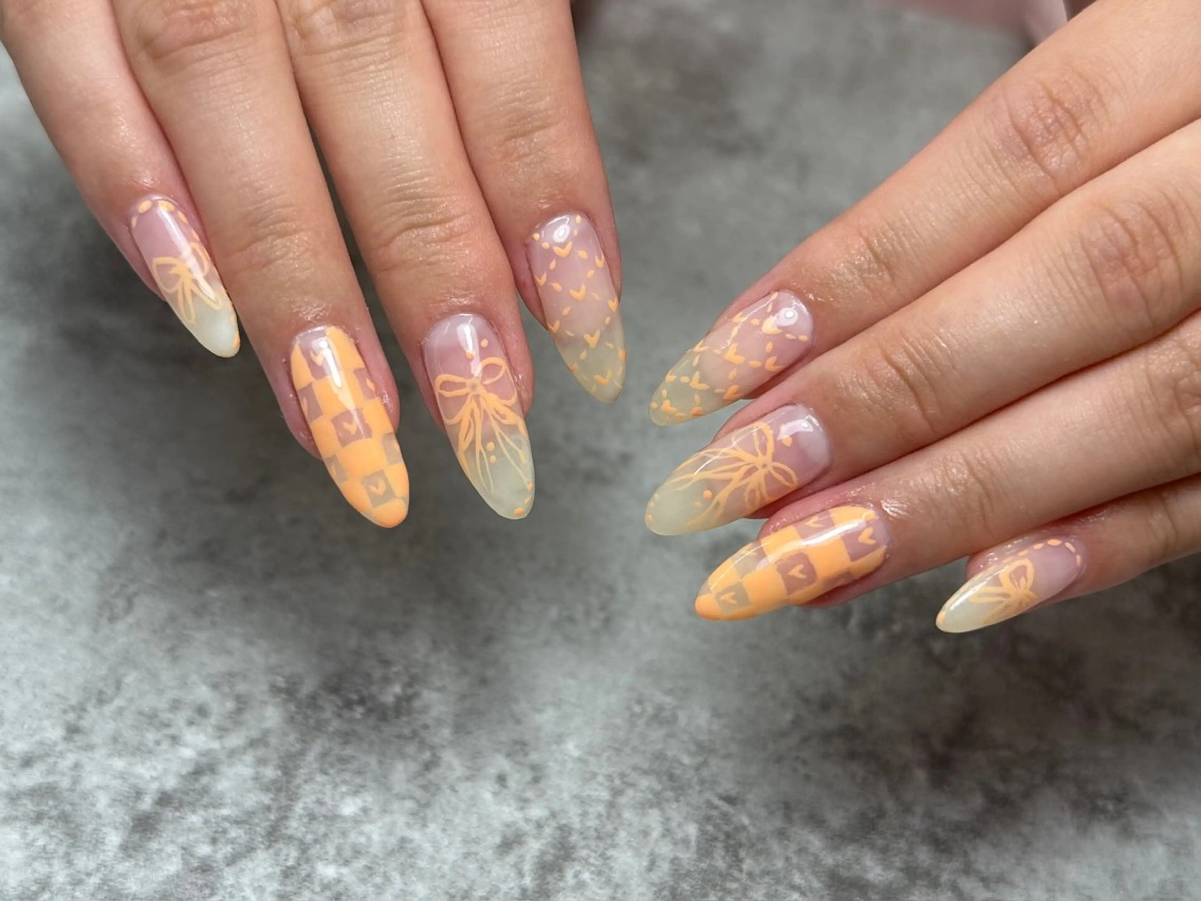 ネイル ハンドネイル フットネイル napulua所属・nailsalon napuluaのネイルデザイン