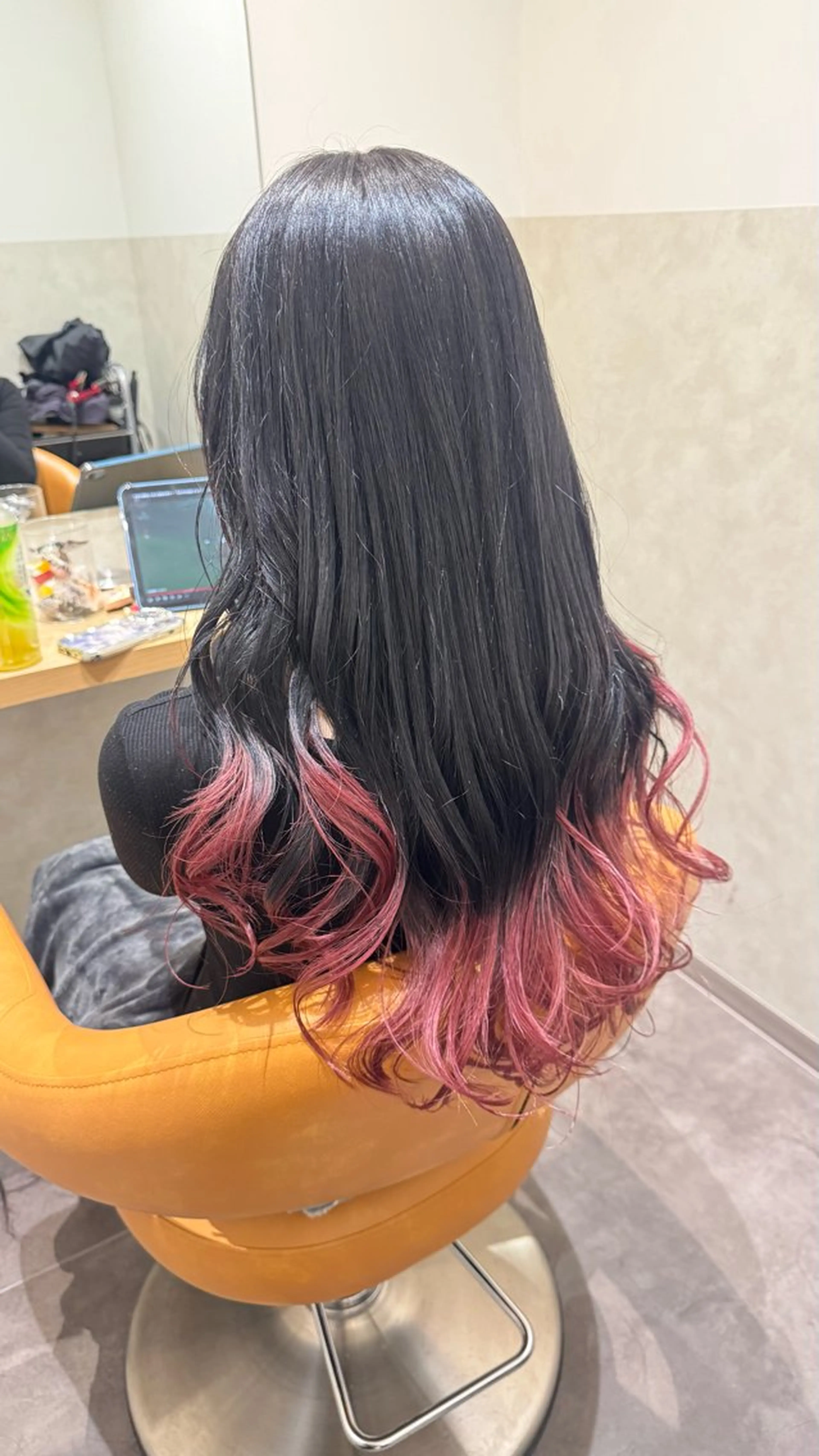 ロング カラー SALOWIN札幌大通り所属・札幌ブリーチカラー/ ダブルカラー/ドイのヘアスタイル