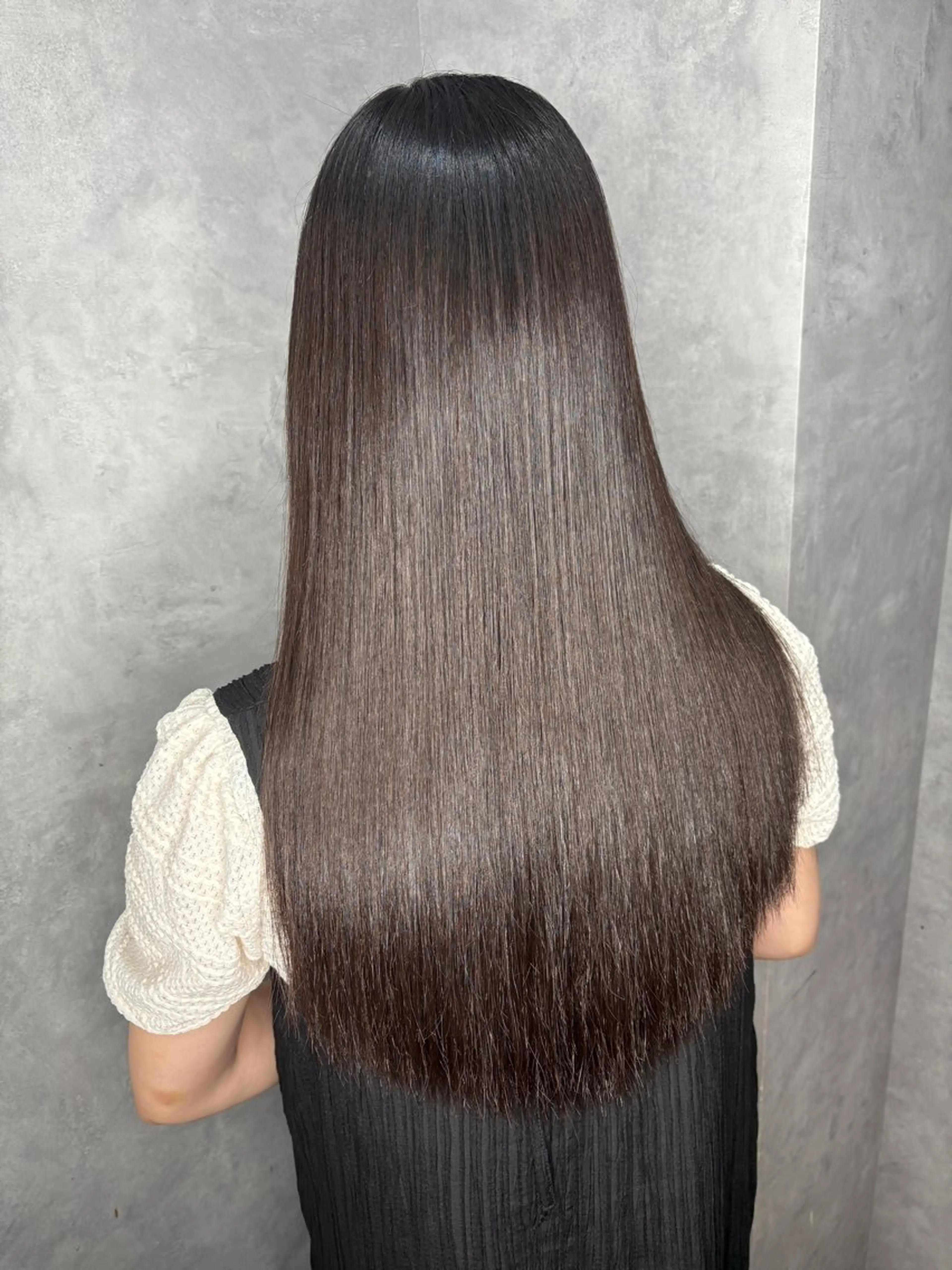 縮毛矯正・カットの写真