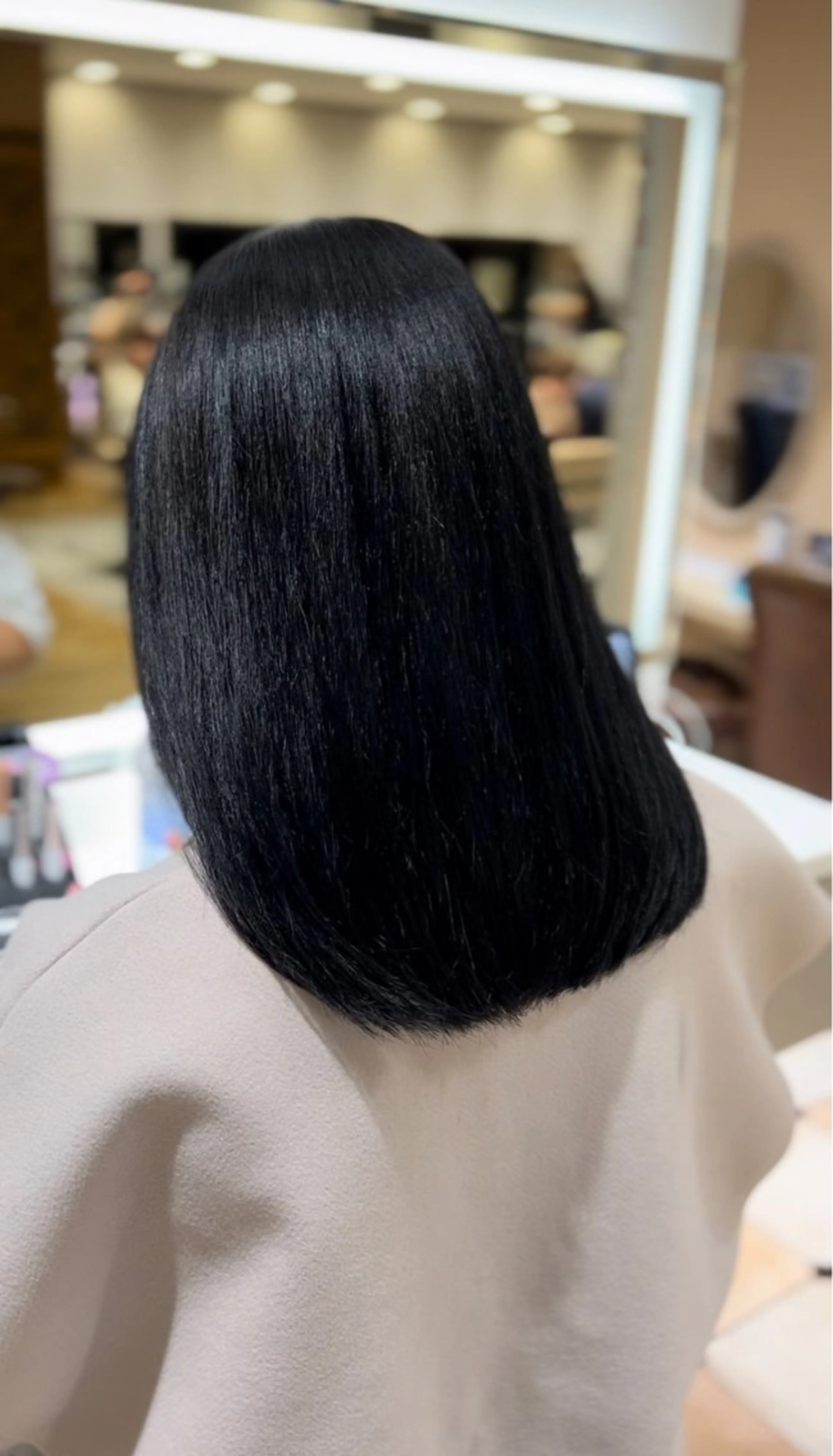 セミロング 新宿透明感カラー 髪質改善/吉川怜奈のヘアスタイル