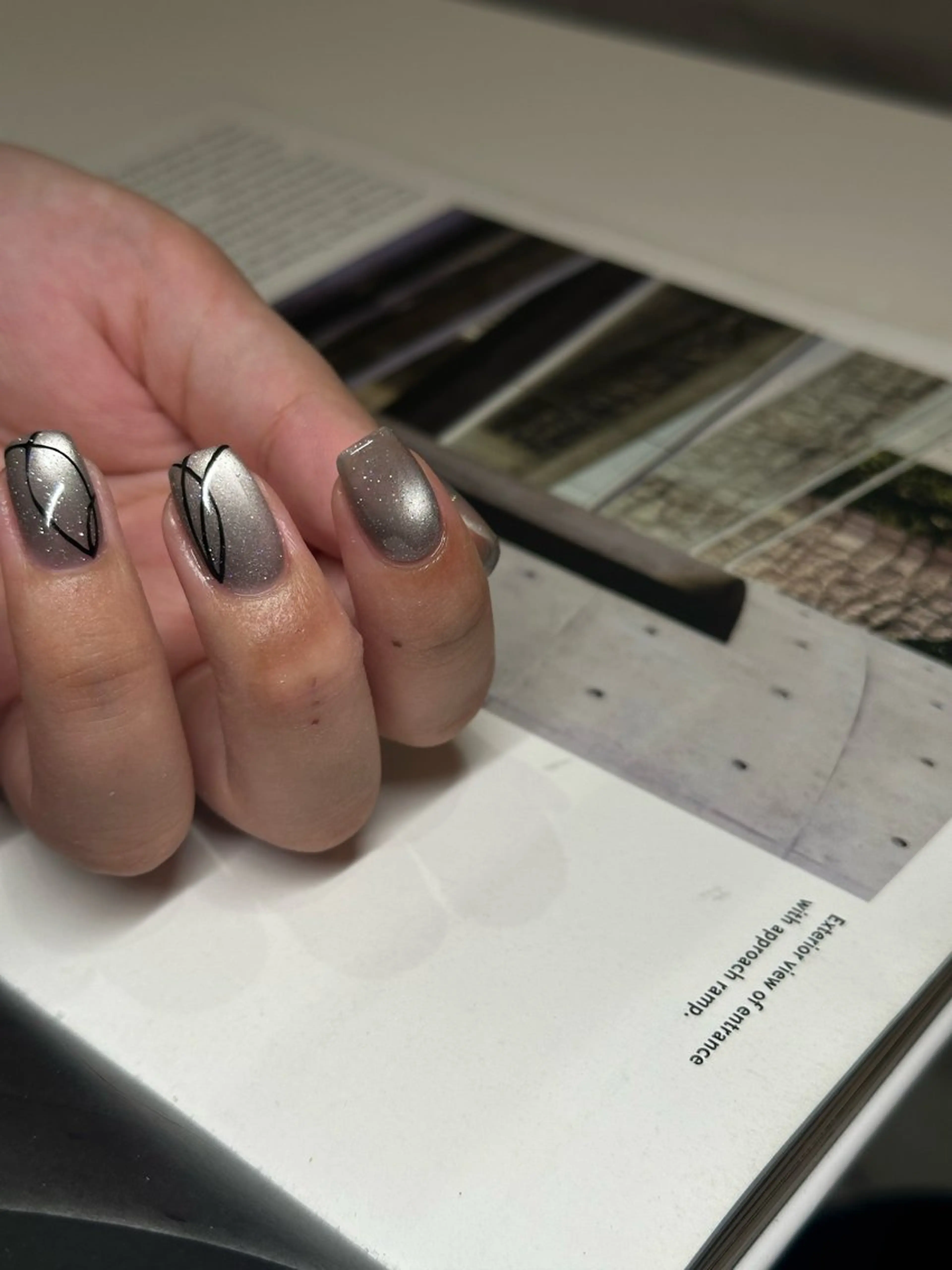 ネイル m o m o / 高岡ネイルのネイルデザイン