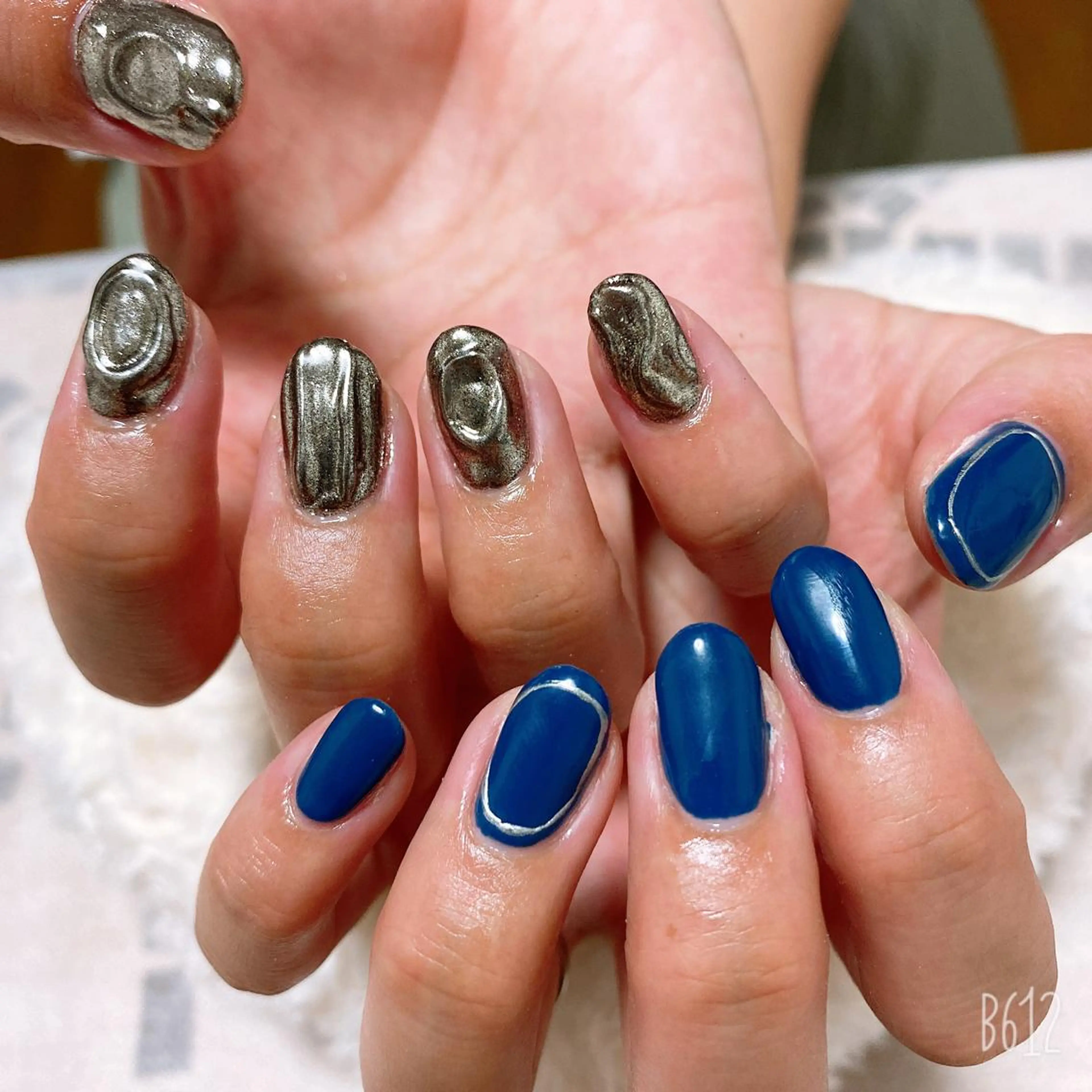 ネイル The Best Beauty受付担当のヘアスタイル