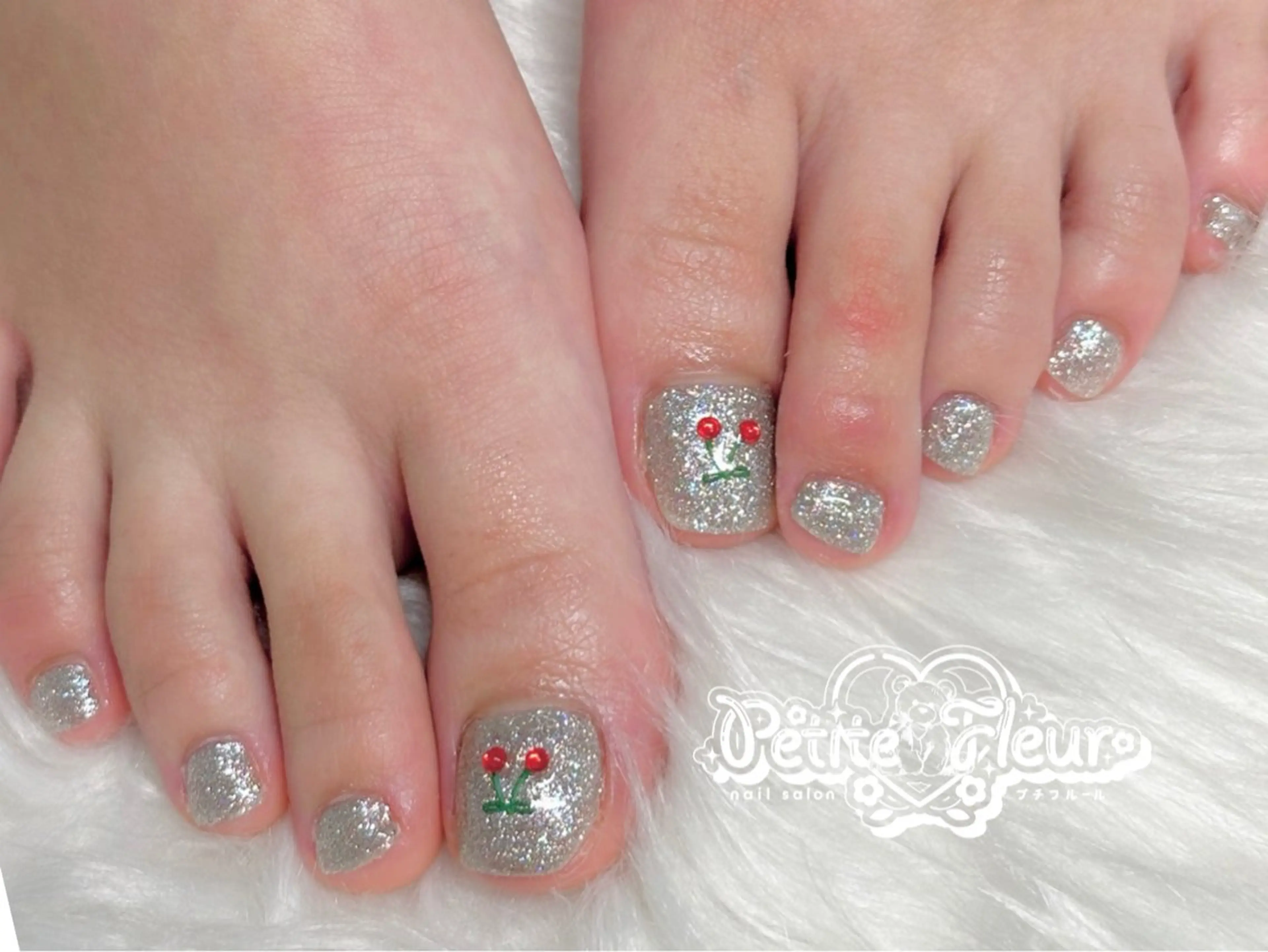 ネイル フットネイル ワンカラーネイル ❁⃘*。Petite fleur❁⃘*りさのネイルデザイン