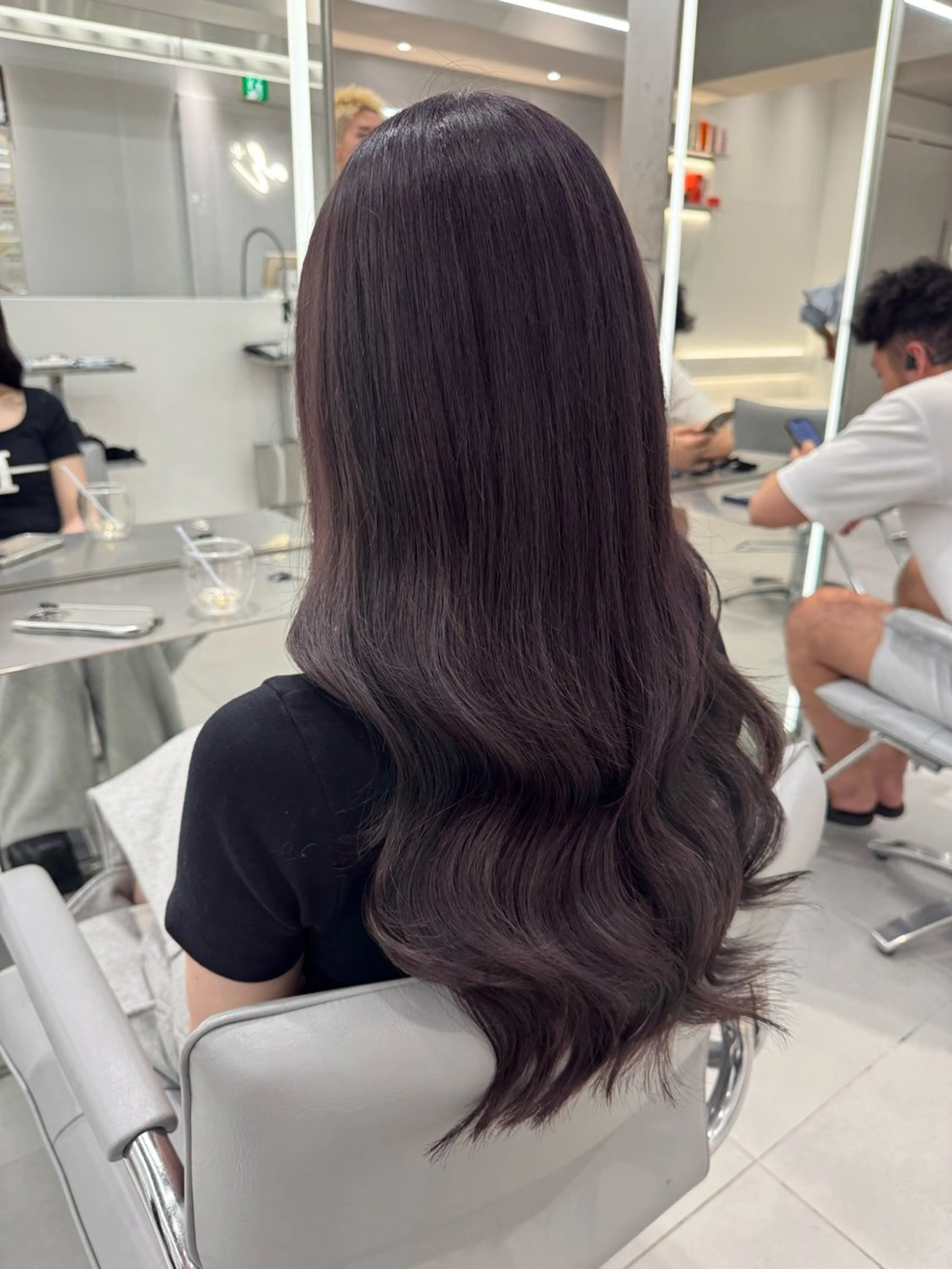 ロング カラー シールエクステ アッシュ バレイヤージュ ベージュカラー 黒髪 ヘアカラー トリートメント ar+ ❤︎ maiのヘアスタイル