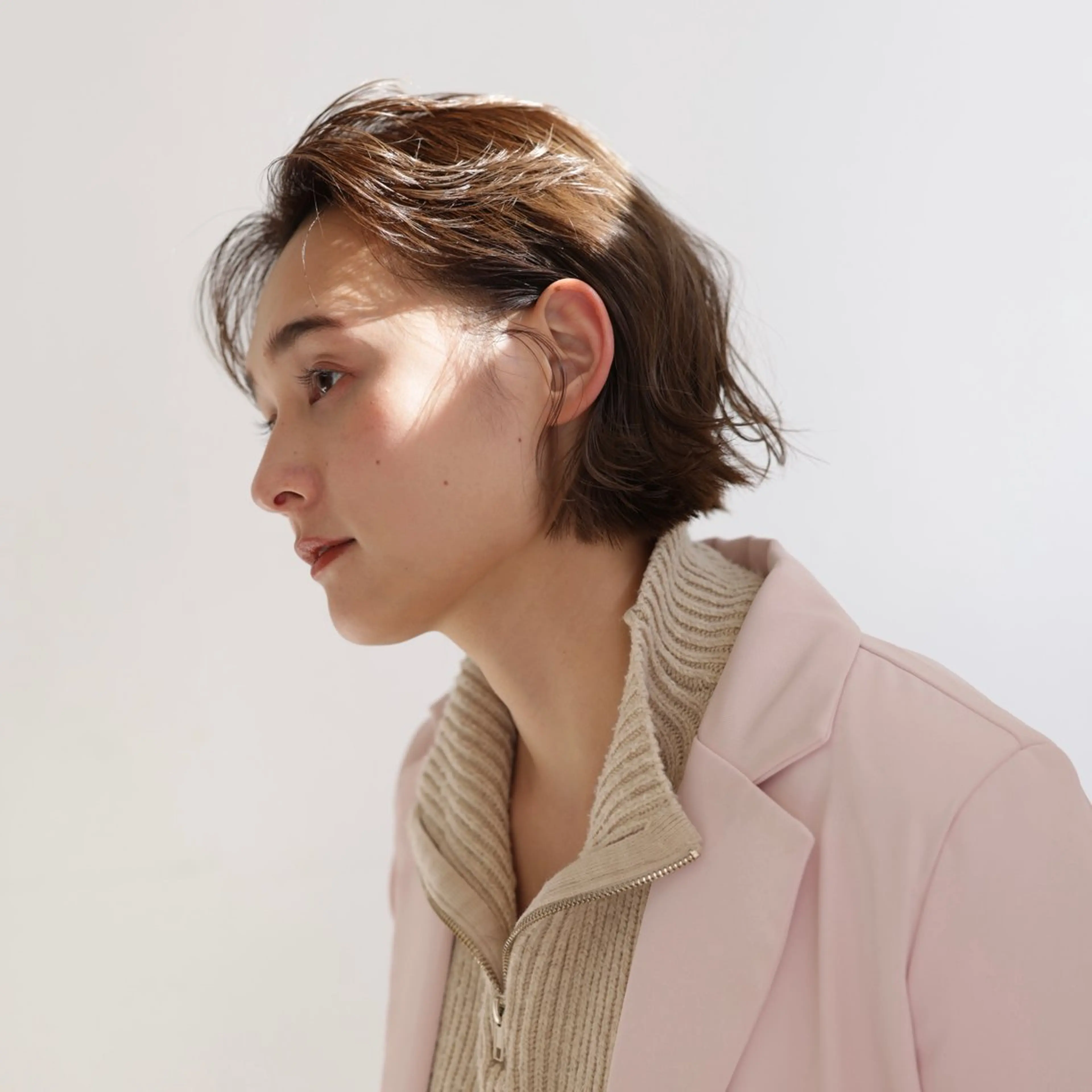 ショート ボブ 重久 亜美のヘアスタイル