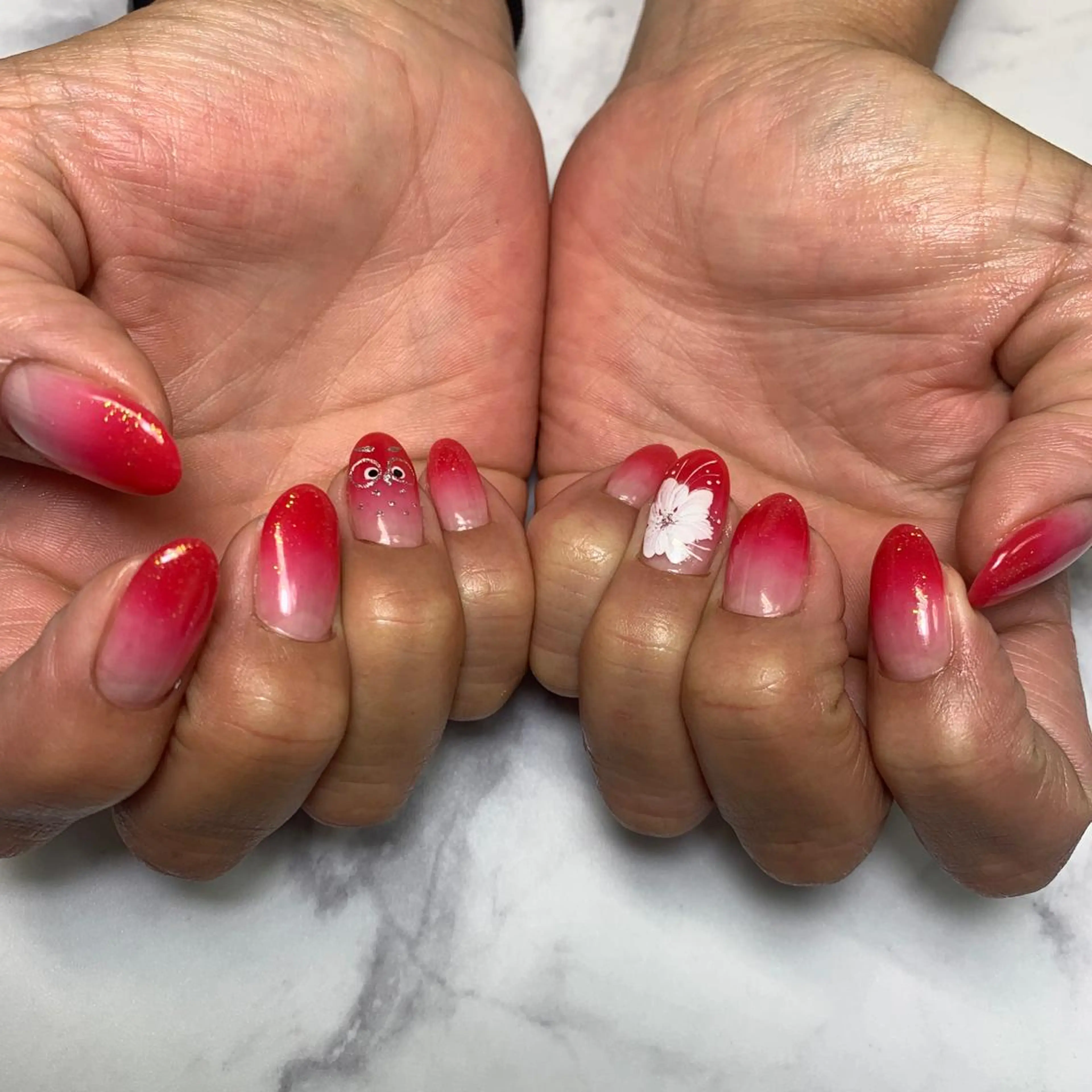 ネイル es nailのネイルデザイン