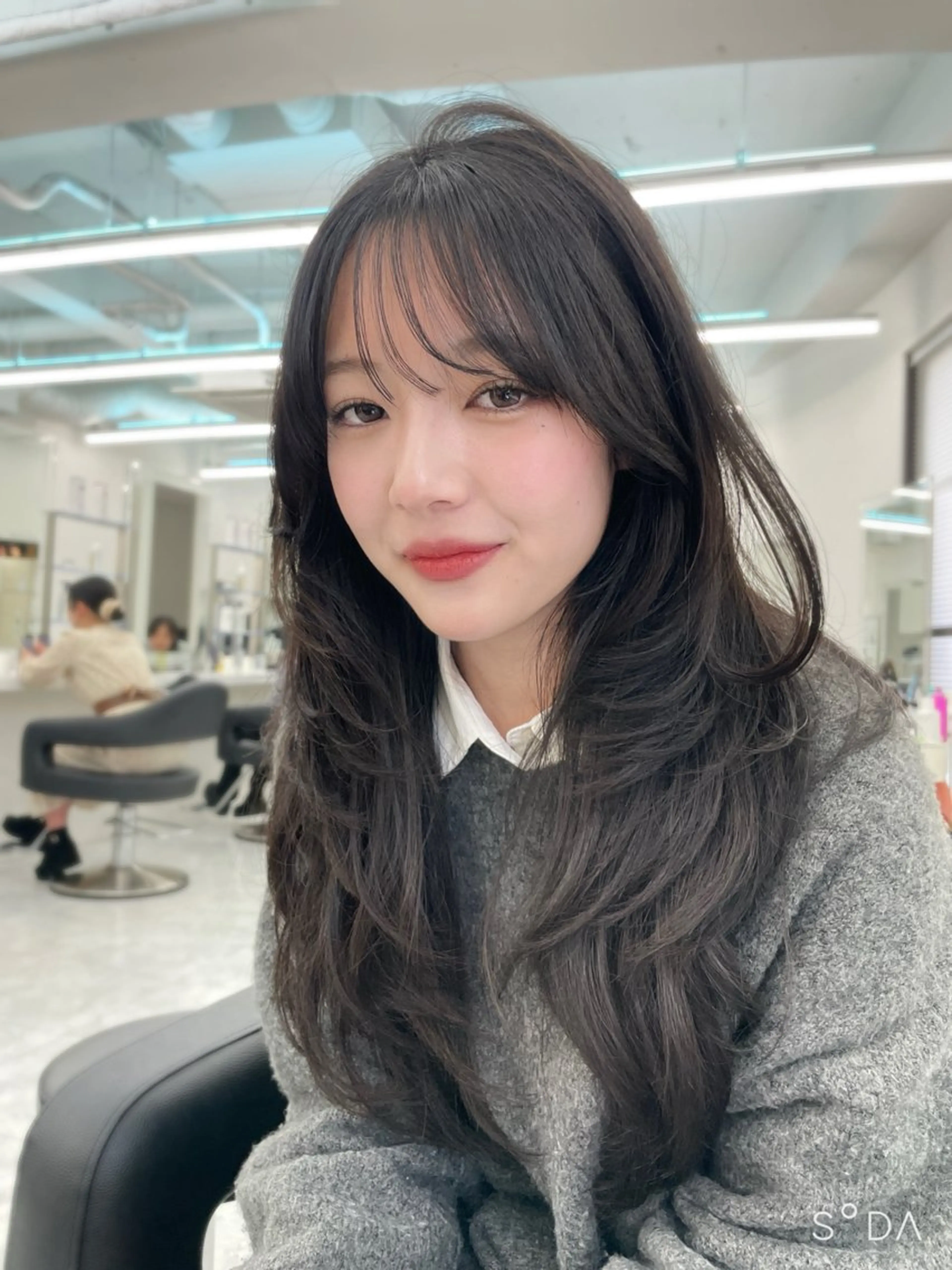 セミロング カット ヘアカラー MOE 福岡韓国ヘア✧︎のヘアスタイル