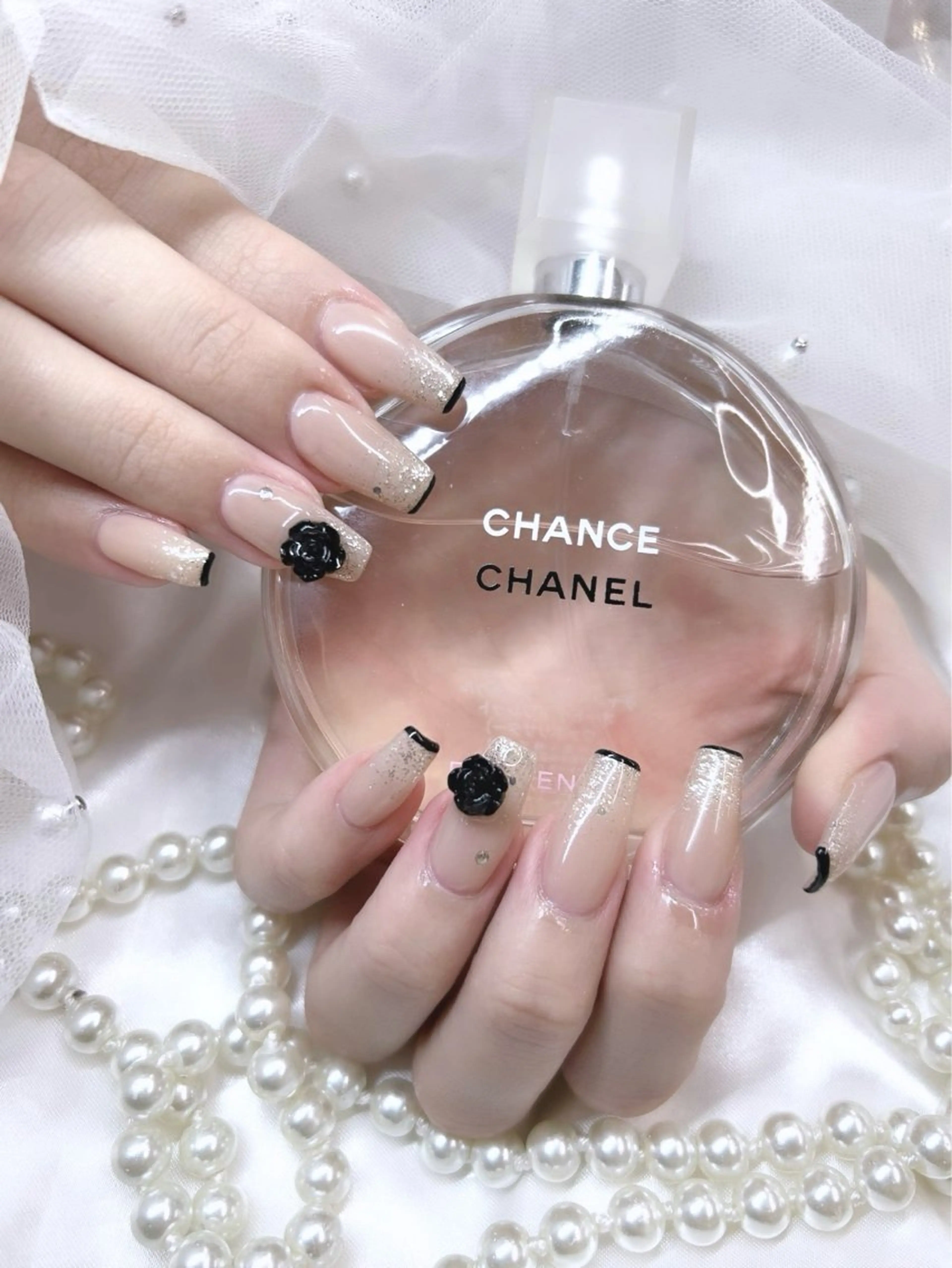 ミディアム ハンドネイル Nailsalon Angeのネイルデザイン