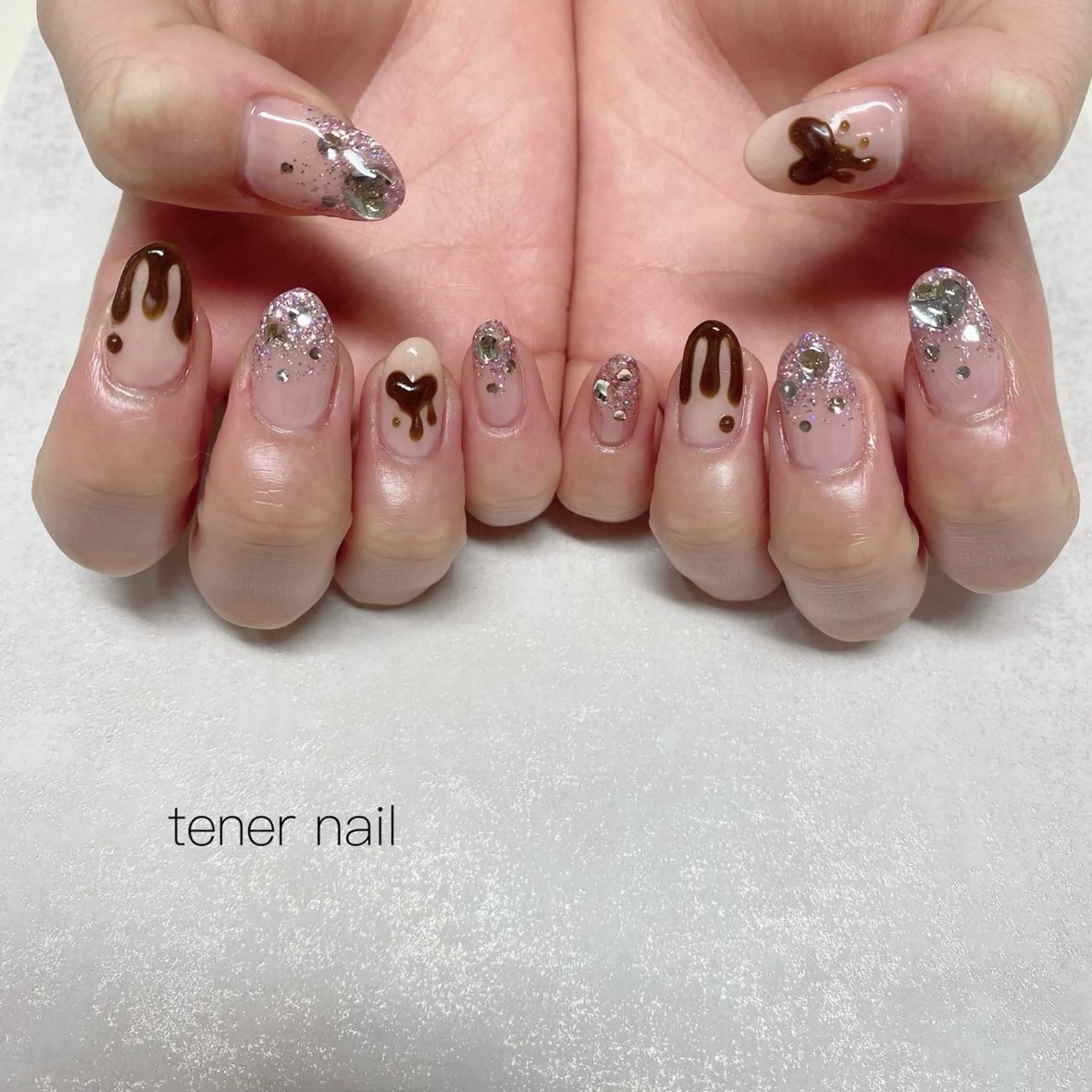 ネイル フレンチネイル キラキラネイル ハンドネイル tener  nail  テネルネイル所属・テネルネイル tener nailのネイルデザイン