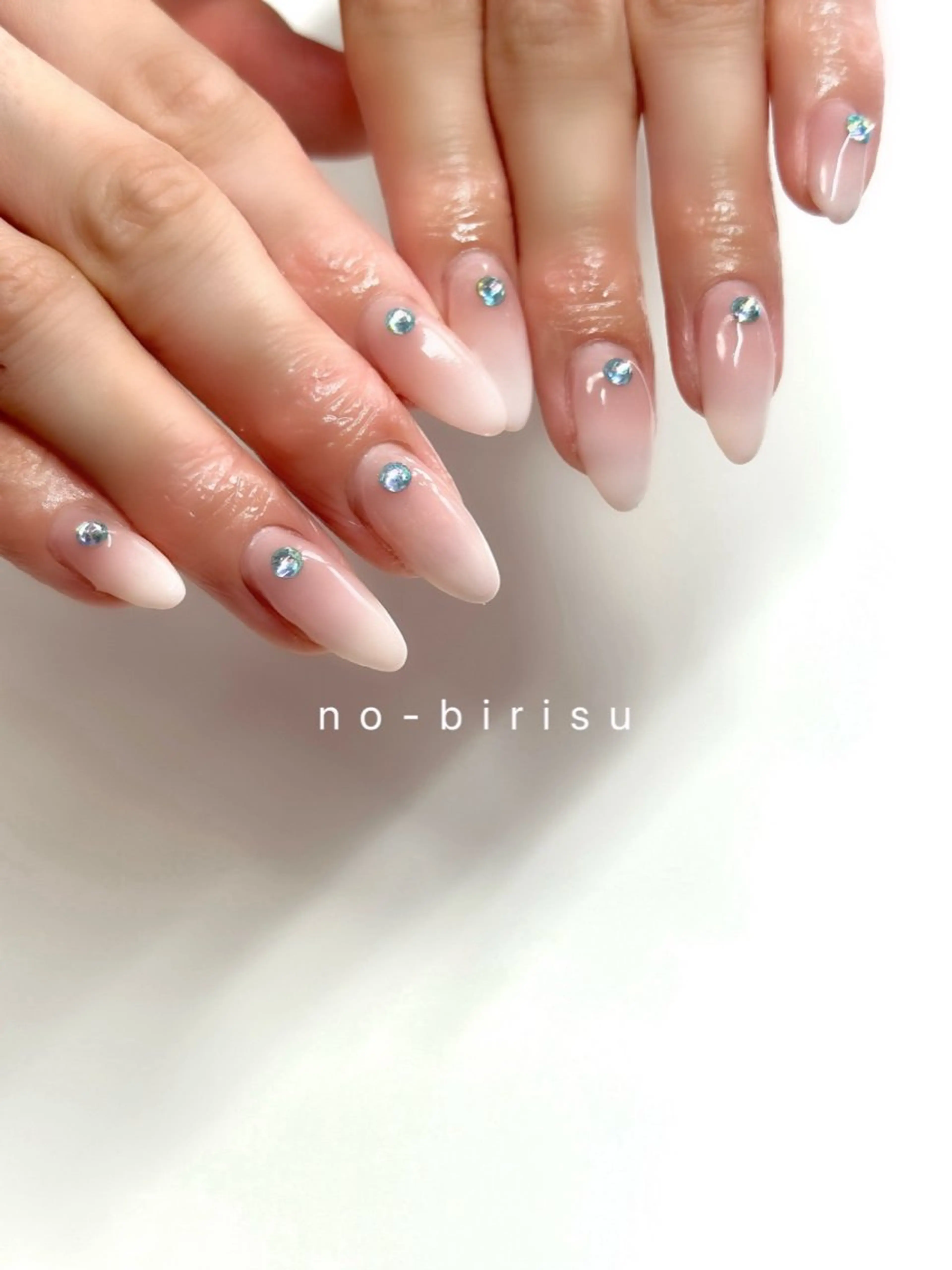 ネイル ハンドネイル no-birisu nailのネイルデザイン