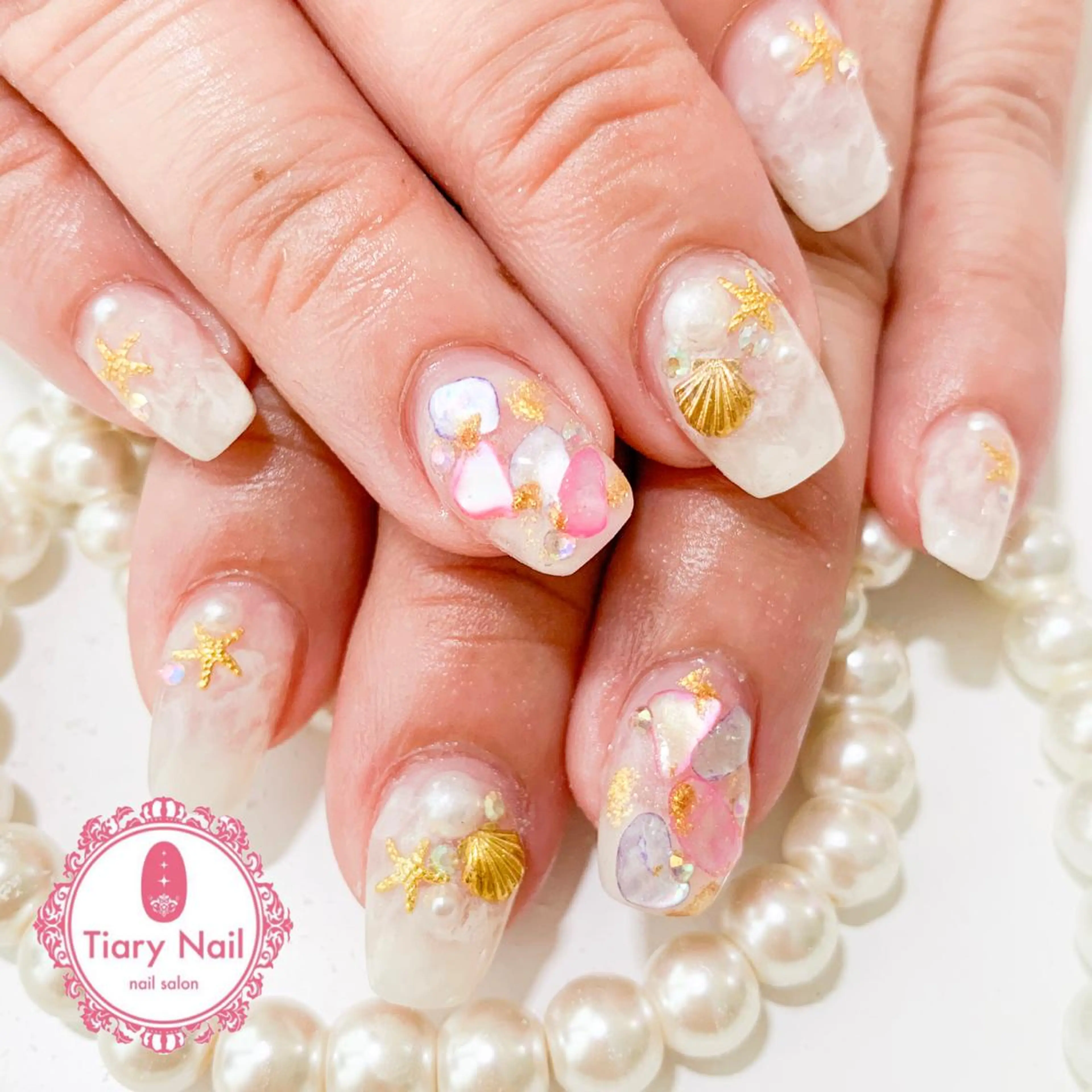 ネイル 💗🪽Tiary Nail🪽💗のネイルデザイン