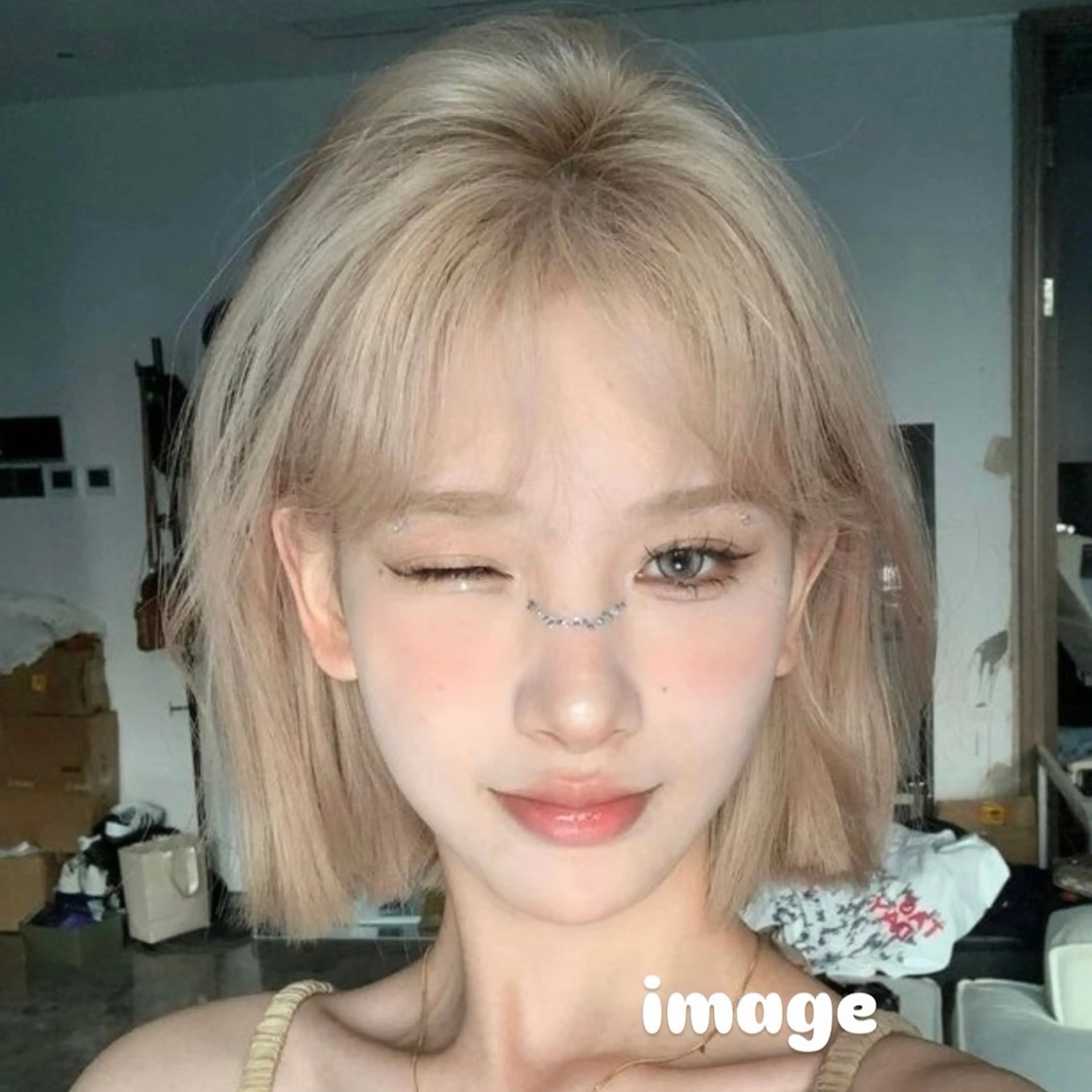 ミディアム カラー ハイトーンカラー ボブ 顔周りカット 韓国風ヘア レイヤーカット カット ヘアカラー 韓国ボブ☆メンズ カットYUTOのヘアスタイル