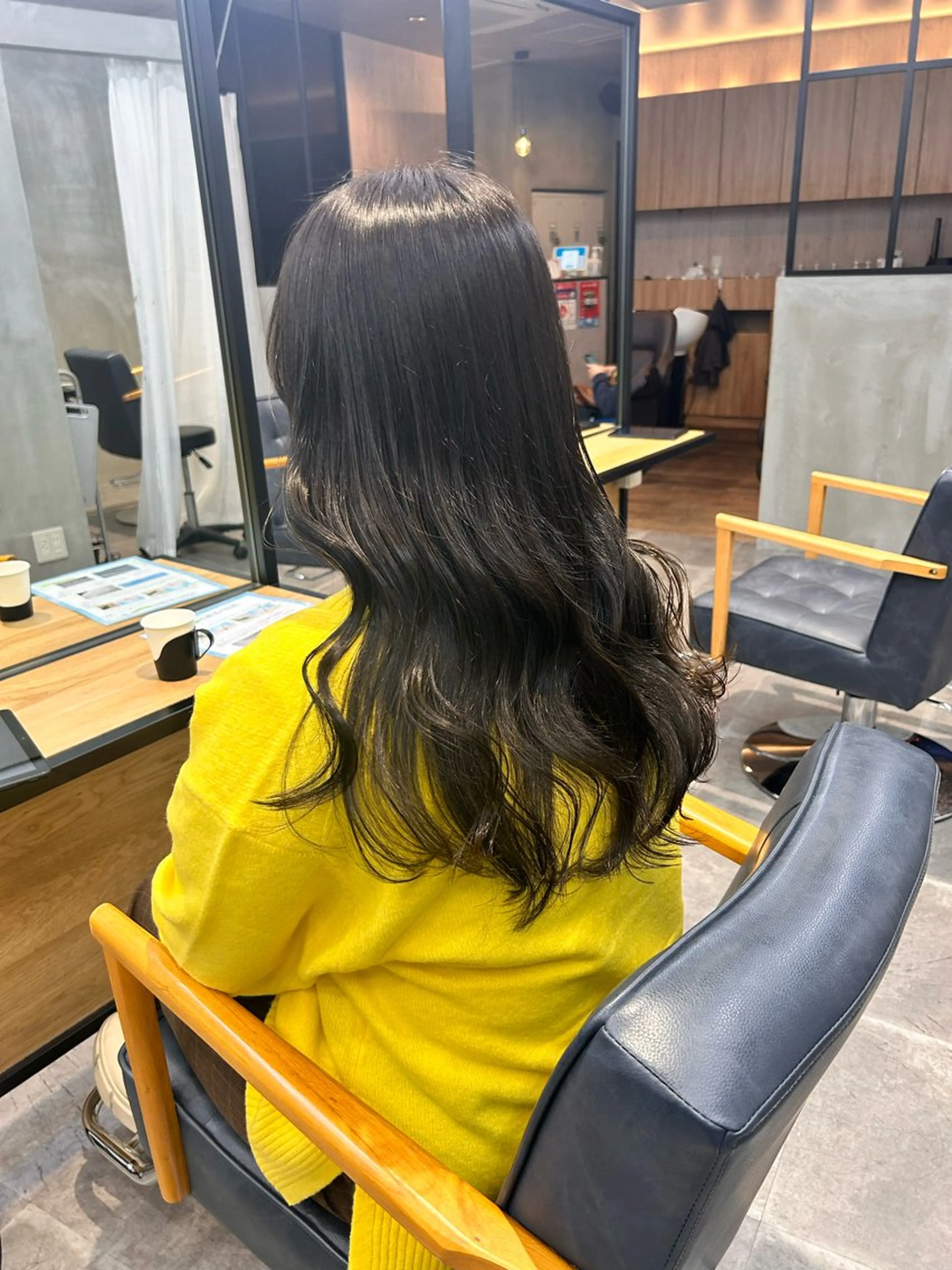 セミロング カラー 韓国×髪質改善カラー 💎hinaのヘアスタイル