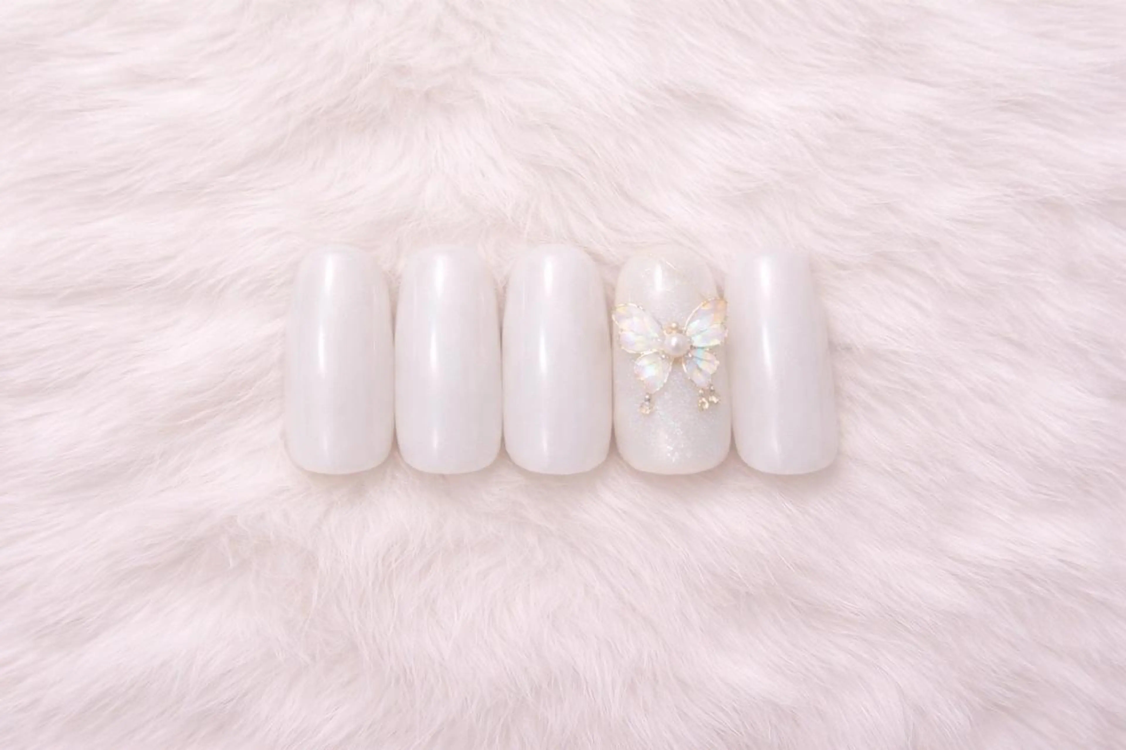 ネイル REBEST南森町 nail🪽のネイルデザイン
