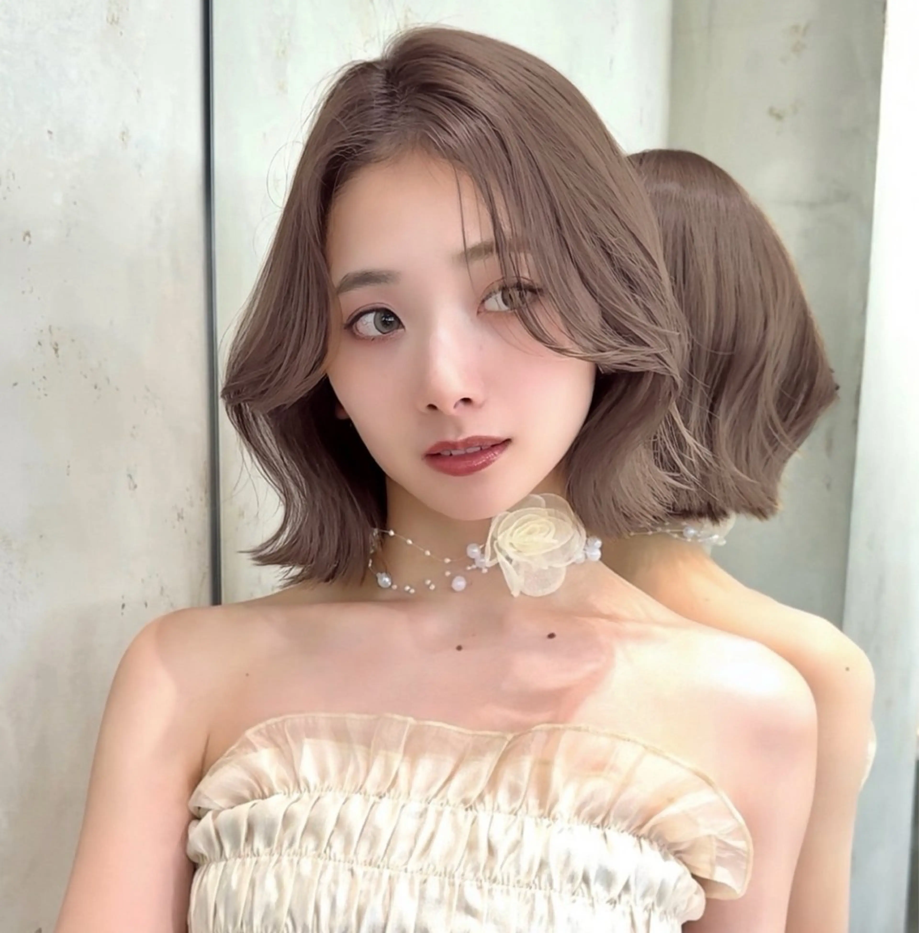 ショート カラー カット ヘアカラー トリートメント 莉乃/縮毛矯正/髪質 改善/艶カラーのヘアスタイル