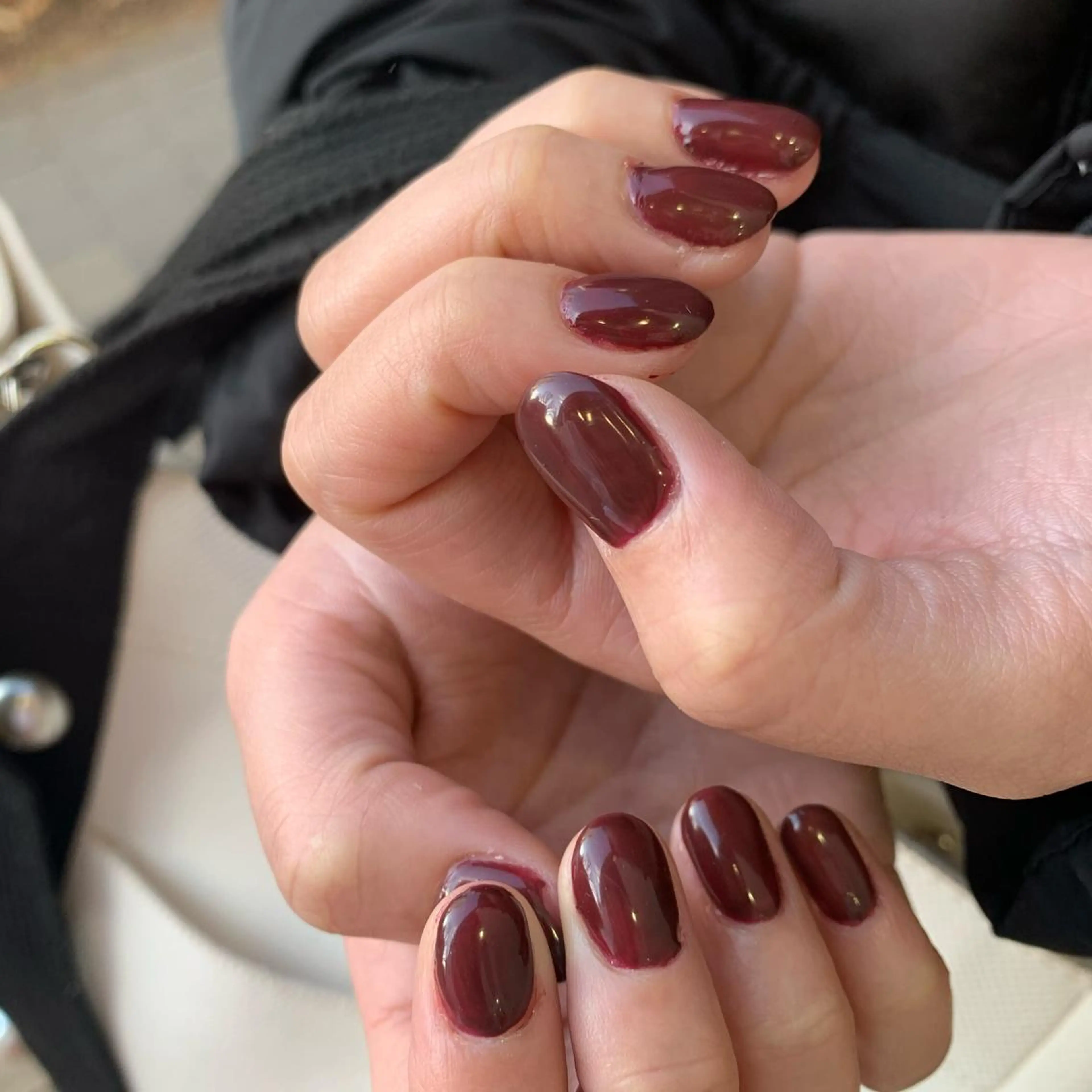 ネイル ﾎｯﾄﾍﾟｯﾊﾟｰ に移行中【かな】のヘアスタイル