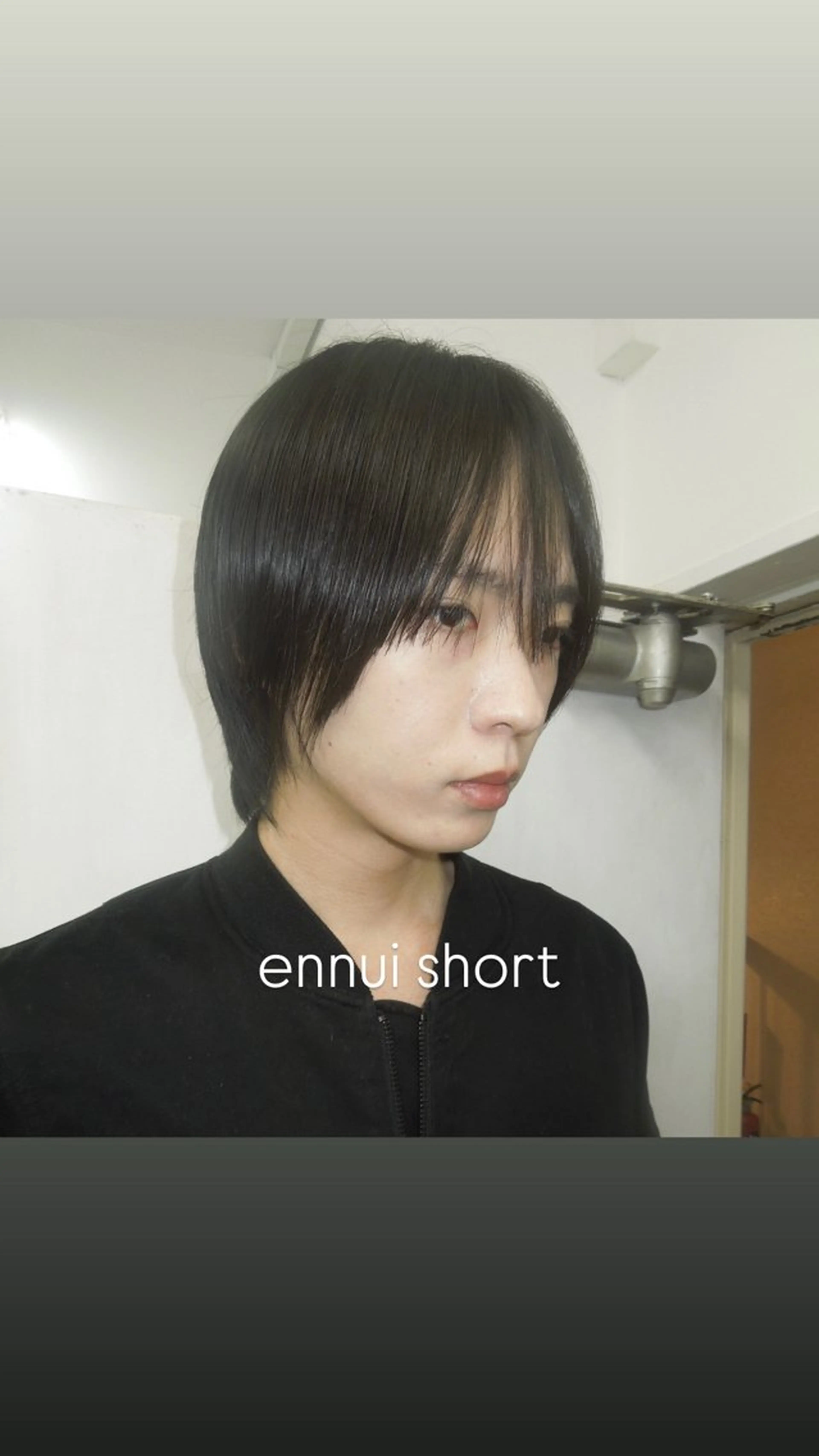 ミディアム タマキ/似合わせ カット/Wカラーのヘアスタイル