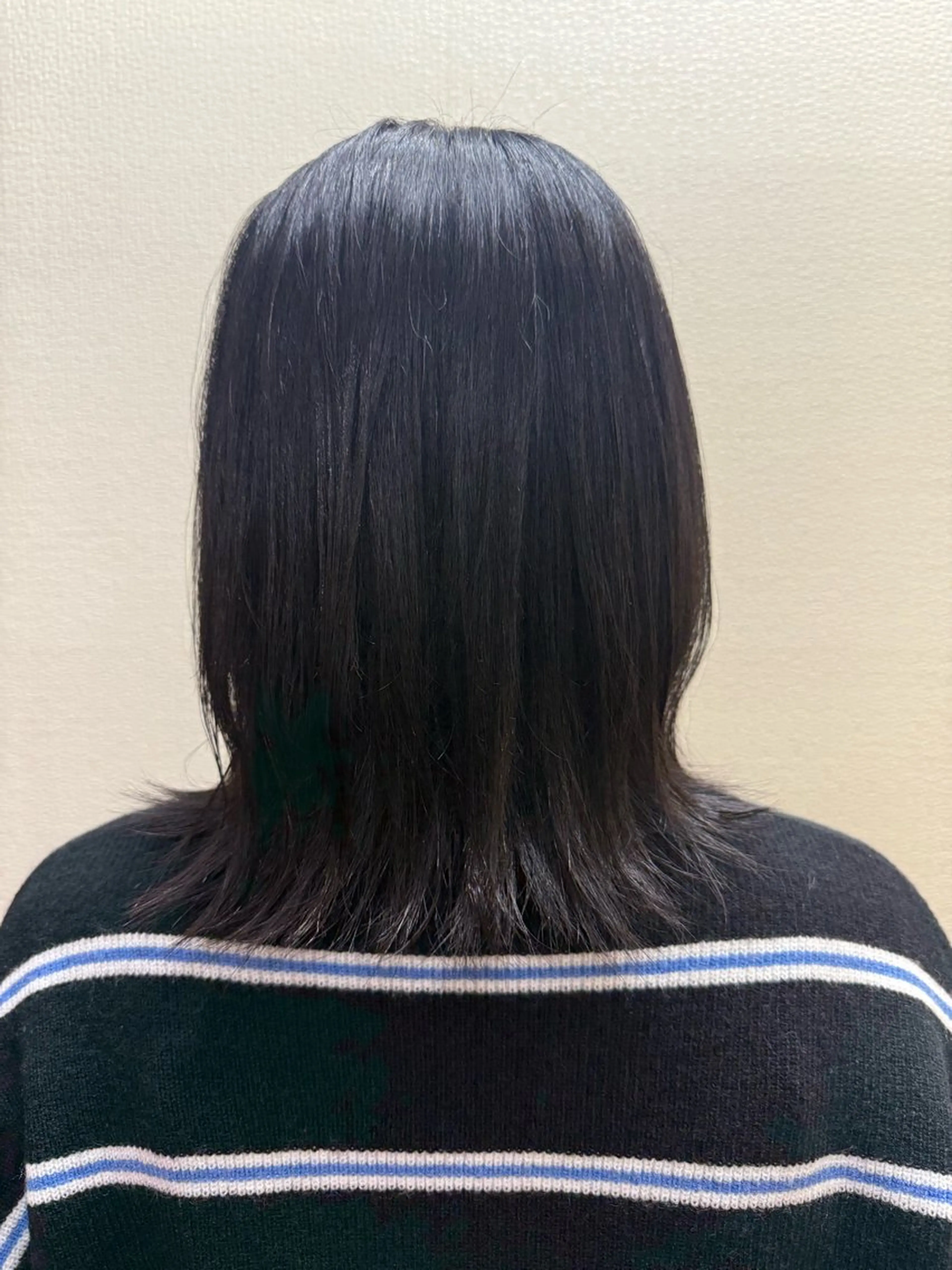 ミディアム 艶カラー🕊️ ✴︎Yukari✴︎のヘアスタイル