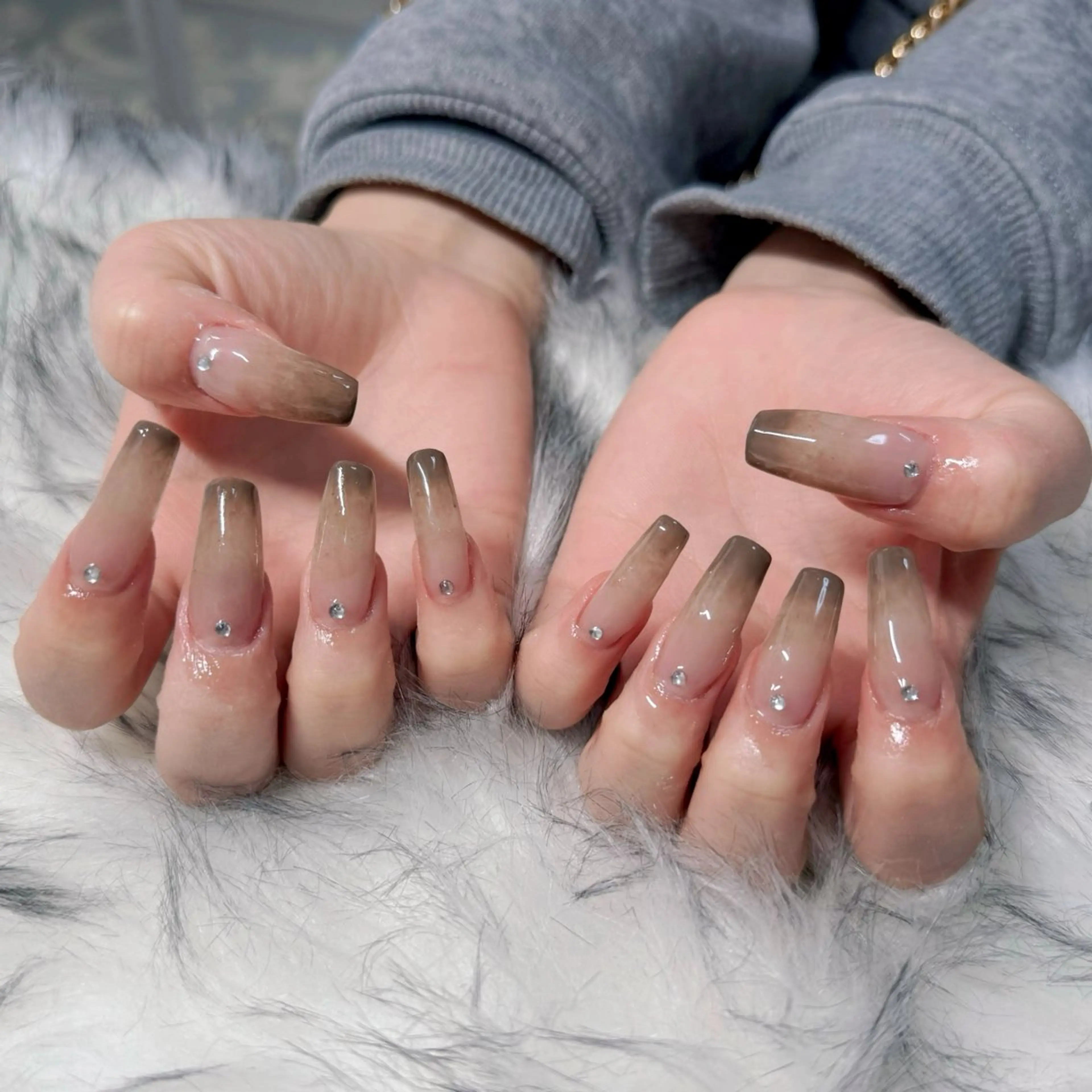 ロング ハンドネイル mao .のネイルデザイン