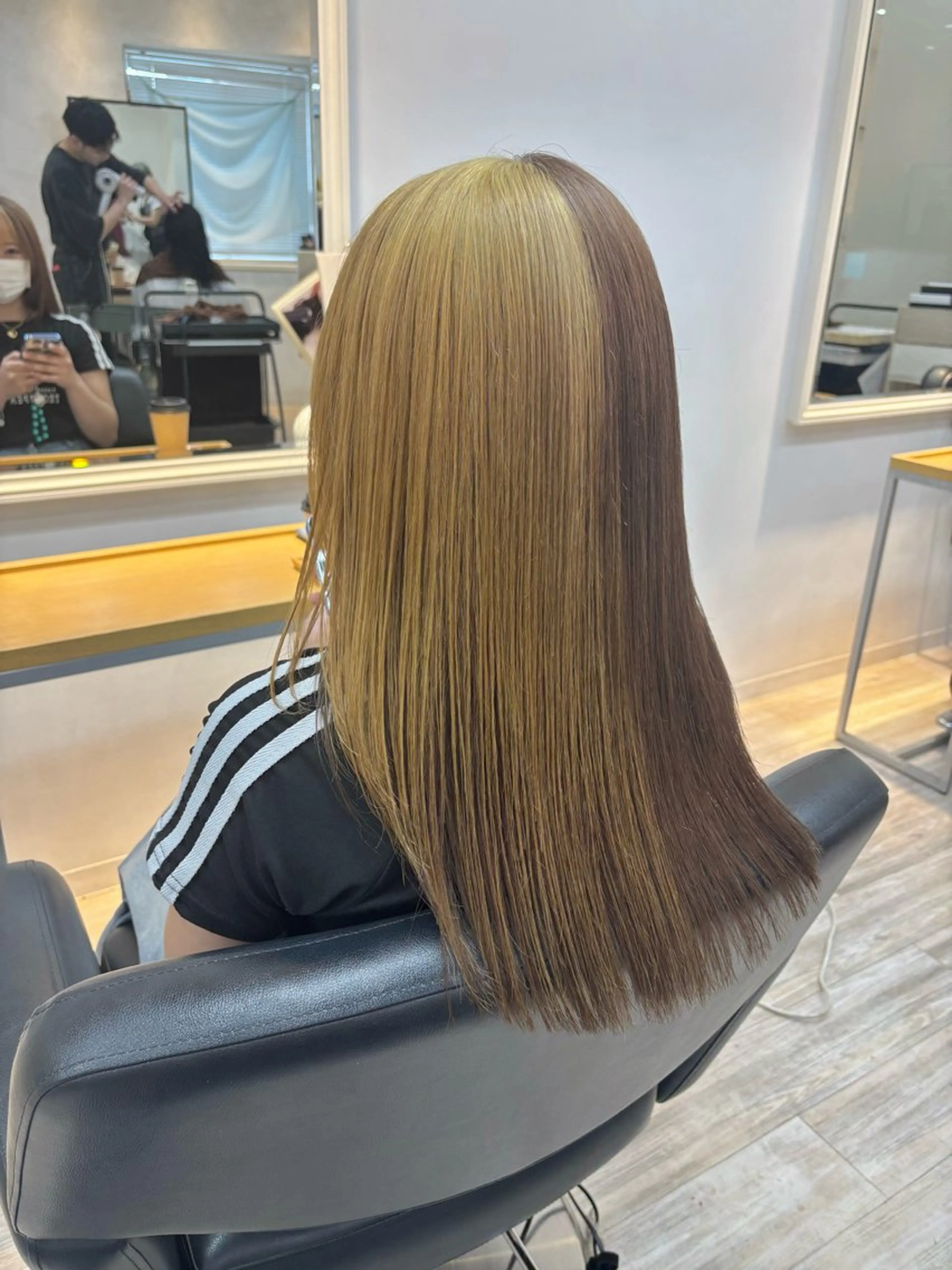 ロング カラー くさかみさき🌼暖色 /耳つぼ/オタク🌼のヘアスタイル