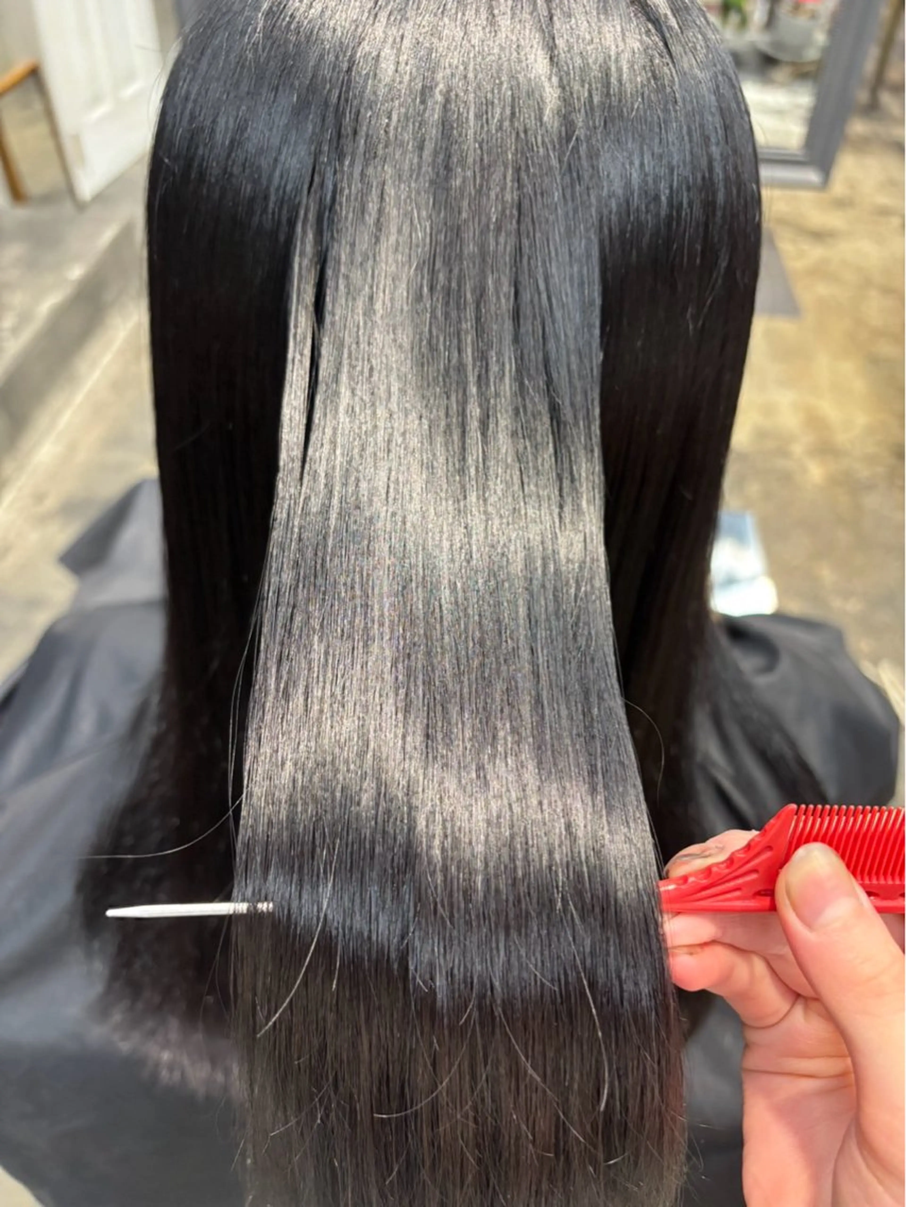 カラー T  O Yのヘアスタイル