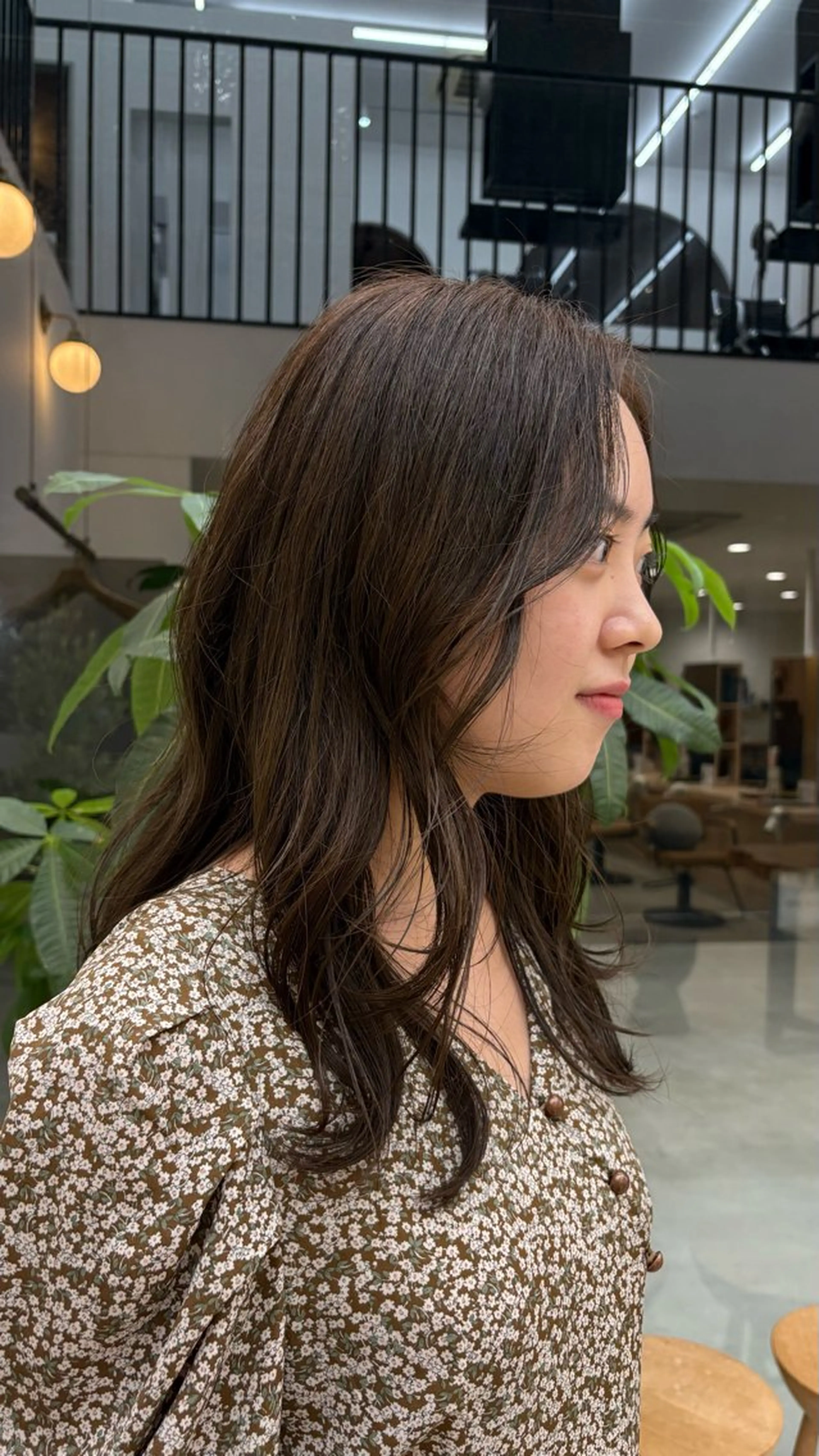 カラー ブラウンカラー オリーブブラウン ヘアカラー 齋藤 そらのヘアスタイル