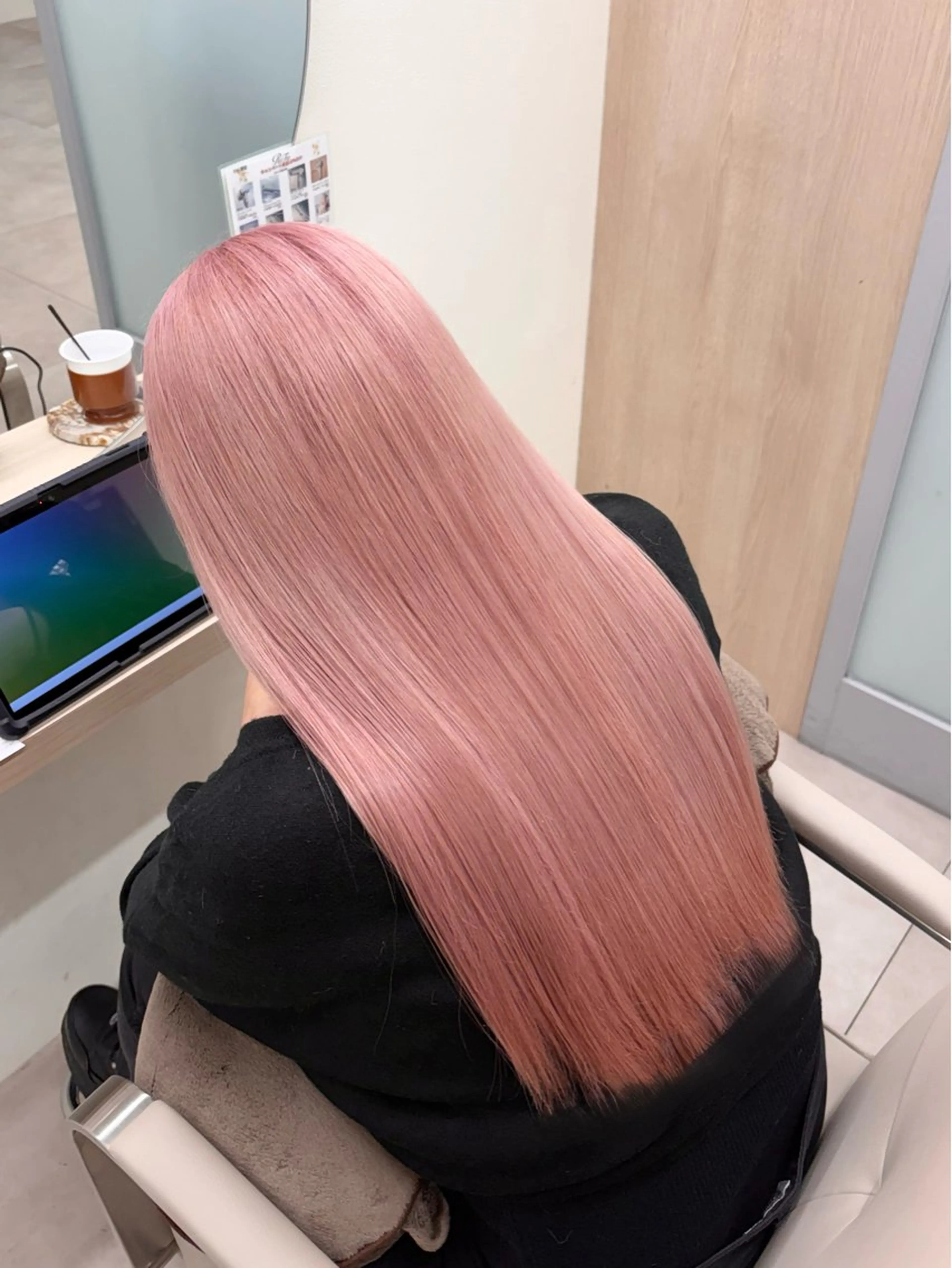 【モデル様限定価格🫧】全頭ブリーチorリタッチ(2~3cmのみ)+ワンカラーの写真