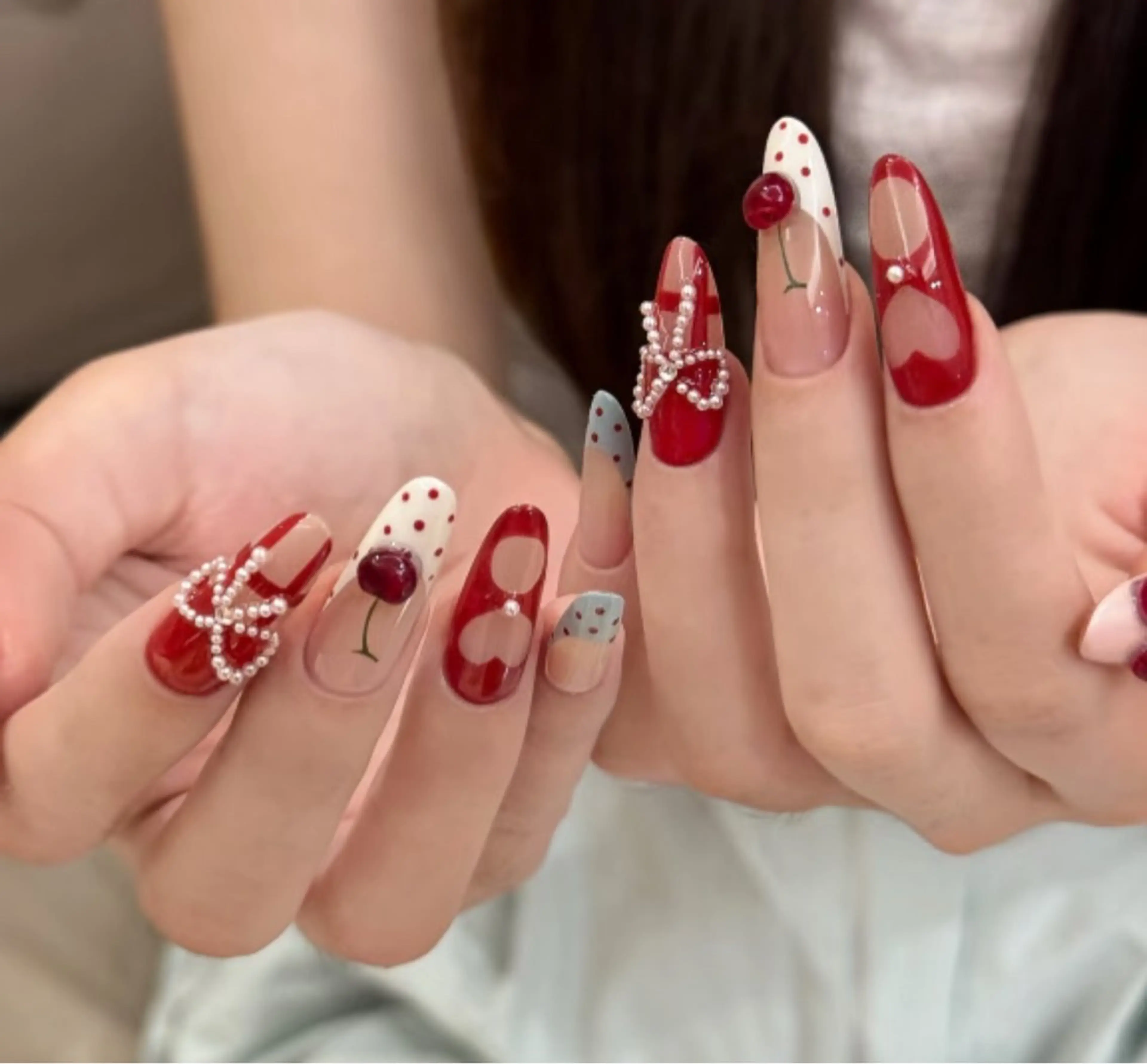 ネイル アートネイル オーロラネイル チークネイル フレンチネイル ガラスフレンチ 🎀🎀YooLi Nail Salonのネイルデザイン