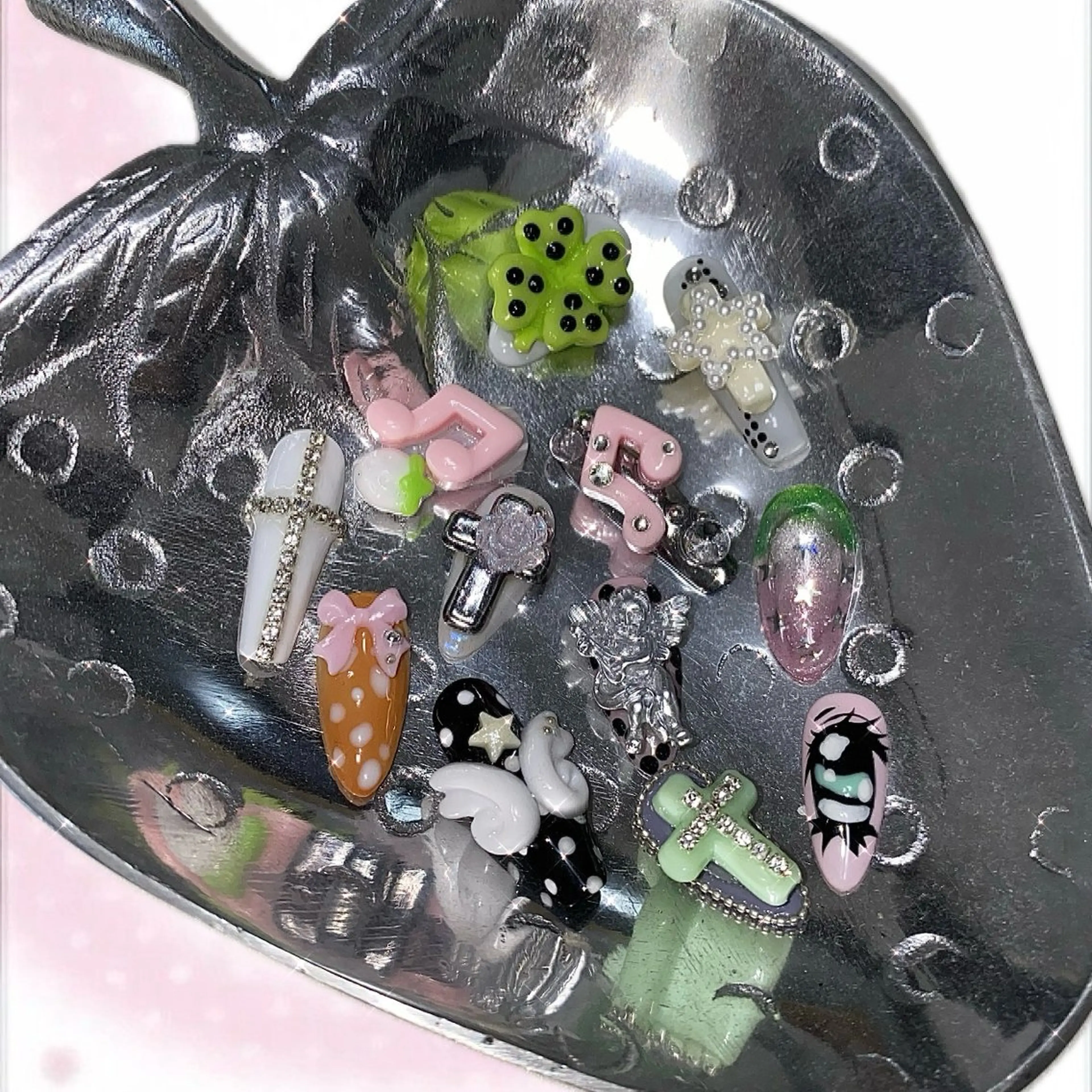 ネイル ꒰ঌheaven໒꒱ ayaneのネイルデザイン