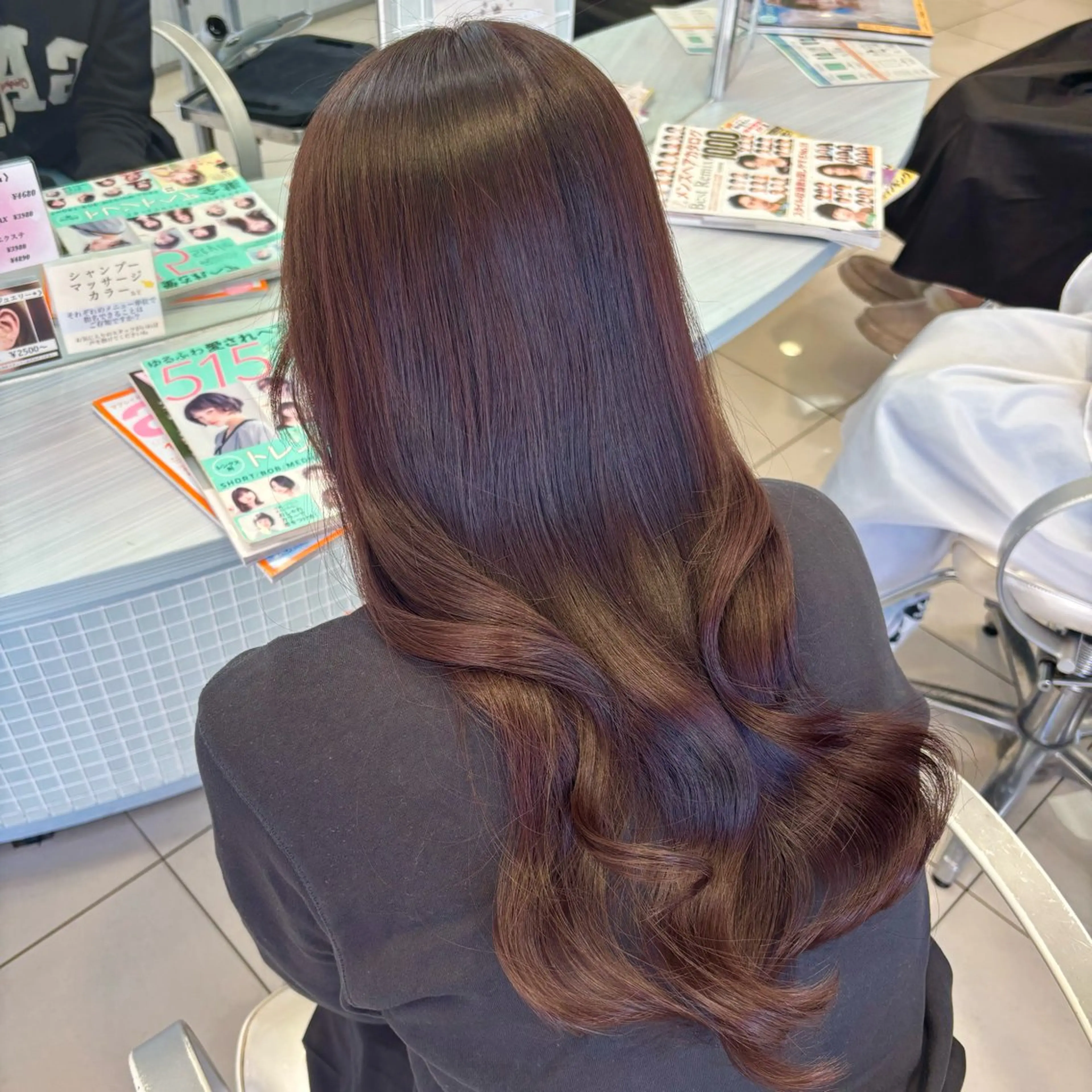 セミロング カラー 透明感カラー ラベンダーカラー 髪質改善 トリートメント カット ヘアカラー トリートメント 綺麗め/ トレンドヘア/みずはのヘアスタイル