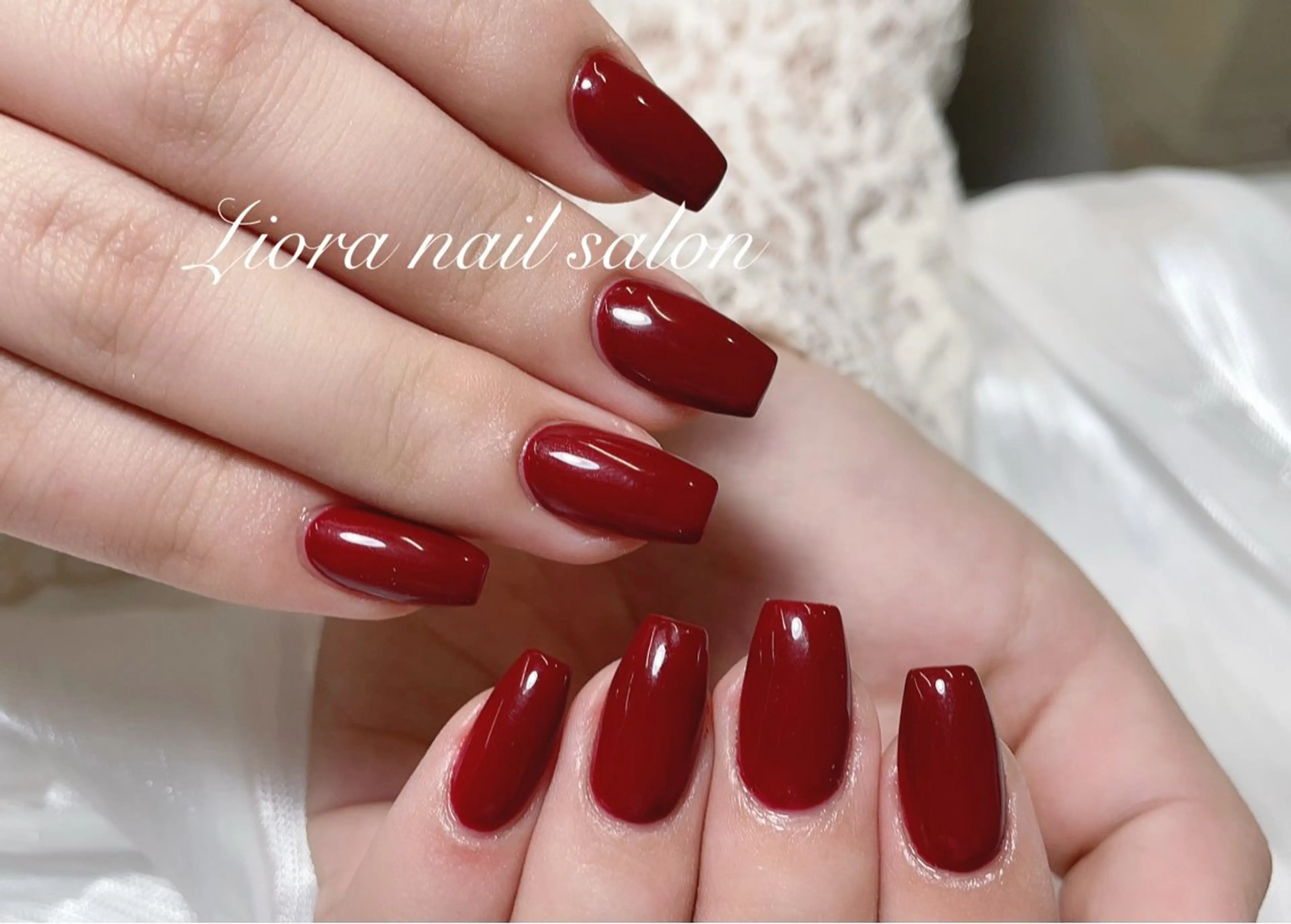 ネイル フレンチネイル ジェルネイル ガーリー グラデーション キラキラネイル ハンドネイル Liora nail 1のネイルデザイン